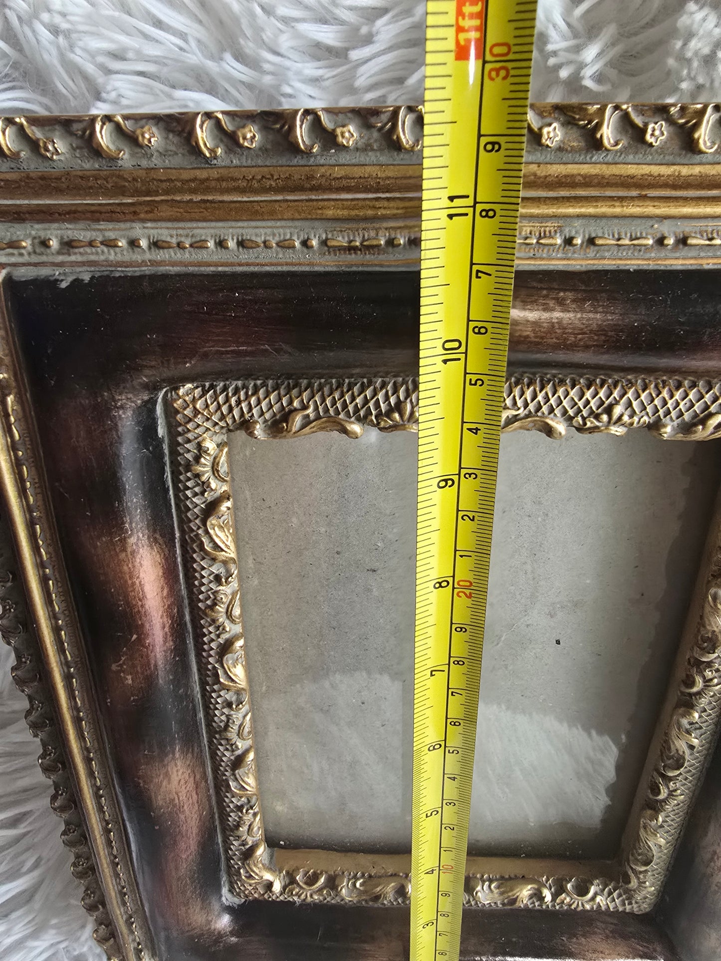 Vintage Ornate Gold & Bronze Tabletop Picture Frame