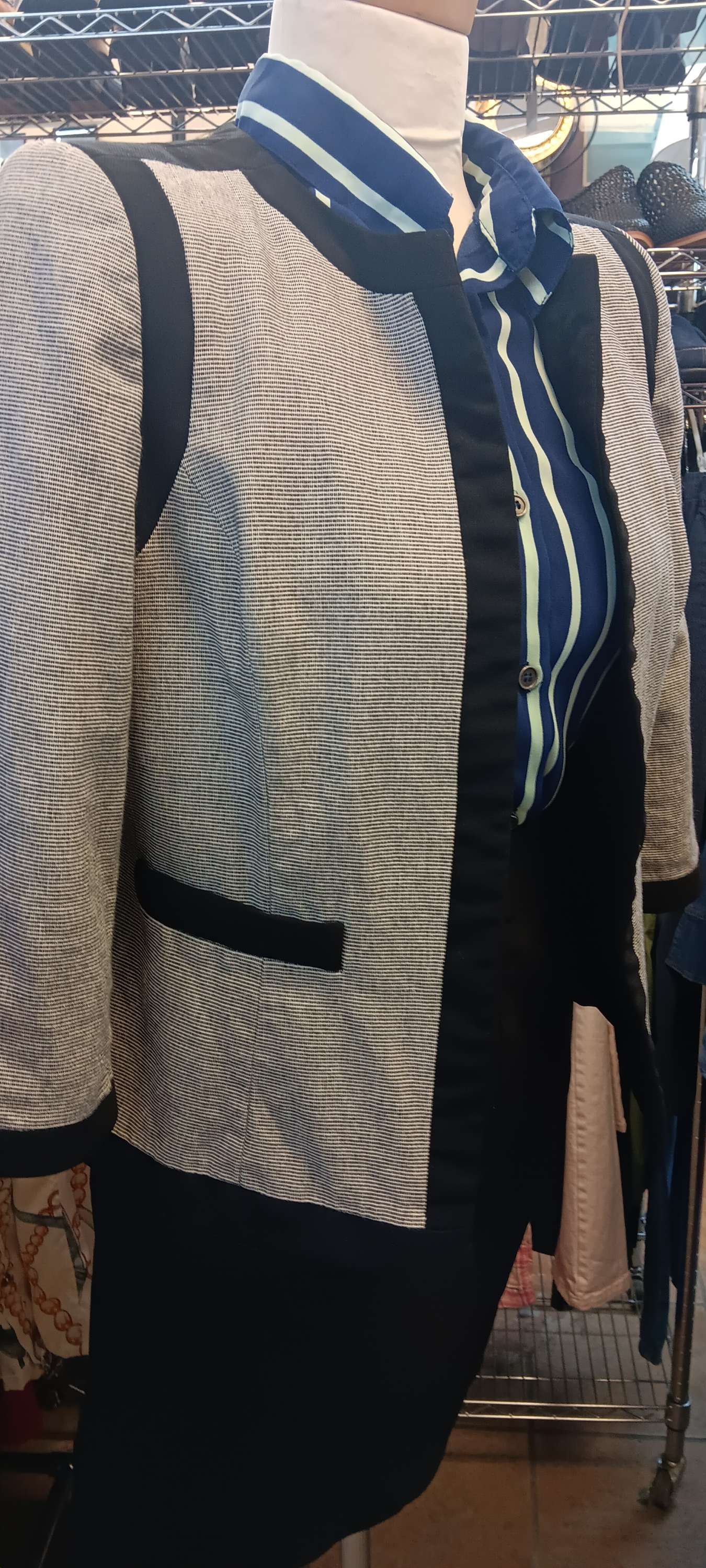 Blazer image 2