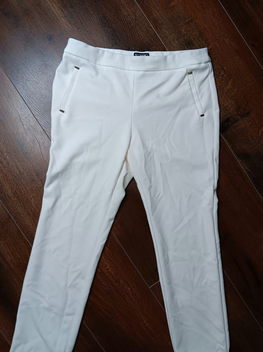Women White pants size medium image 0