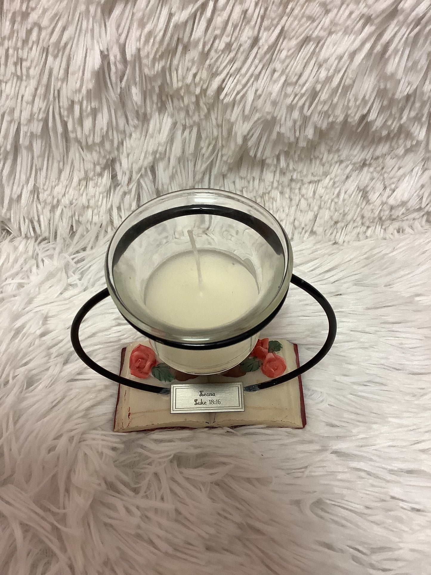 Small Prayer Hands Candle Holder image 1