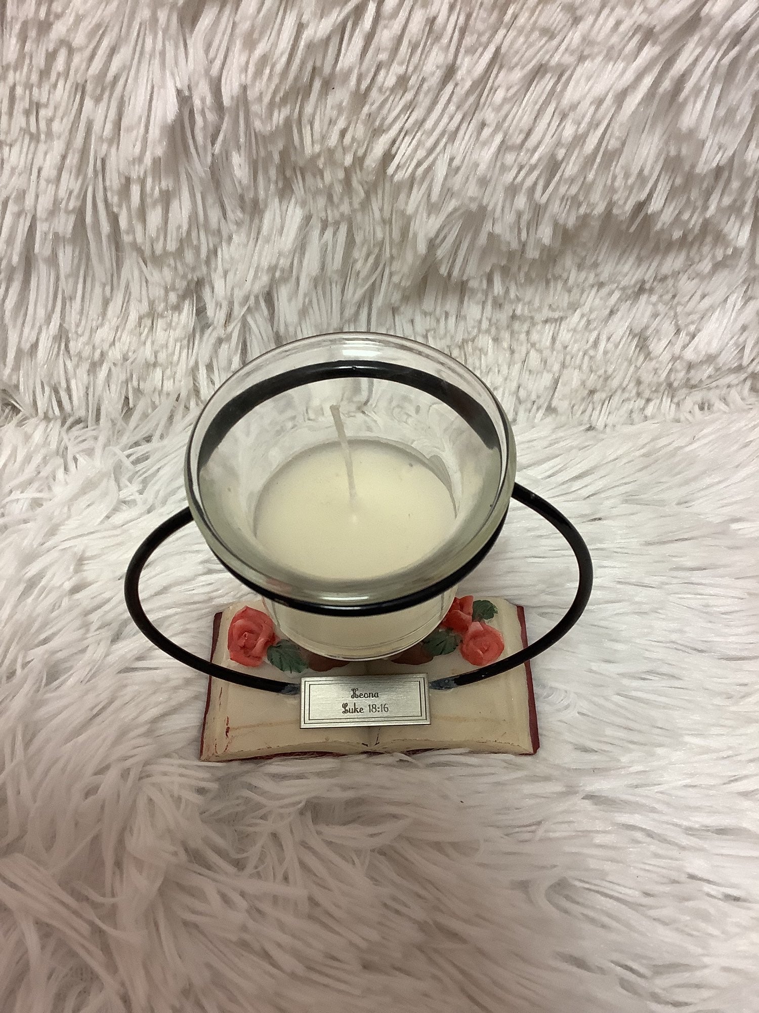 Small Prayer Hands Candle Holder image 1