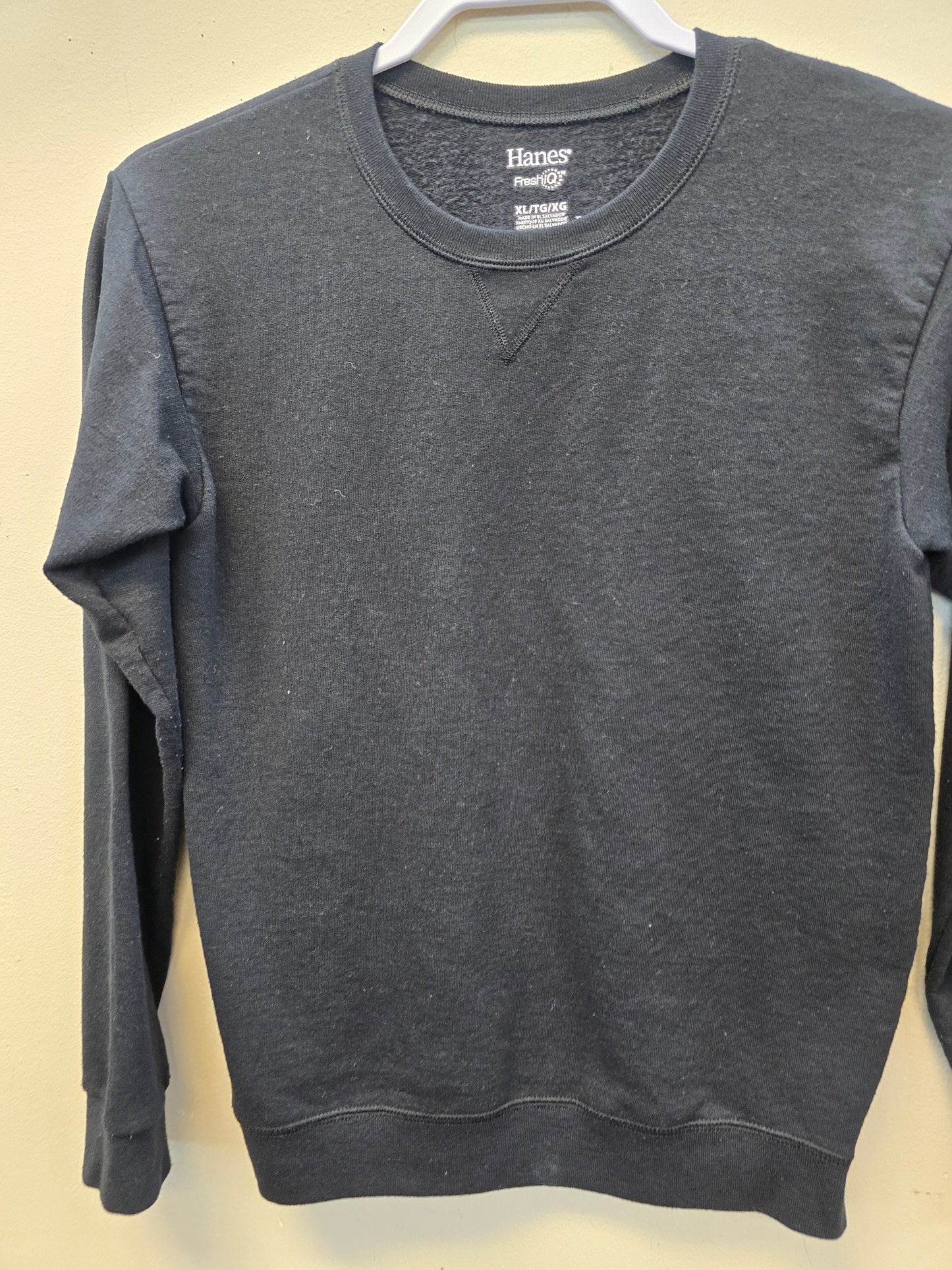 Boy sweater XL image 1
