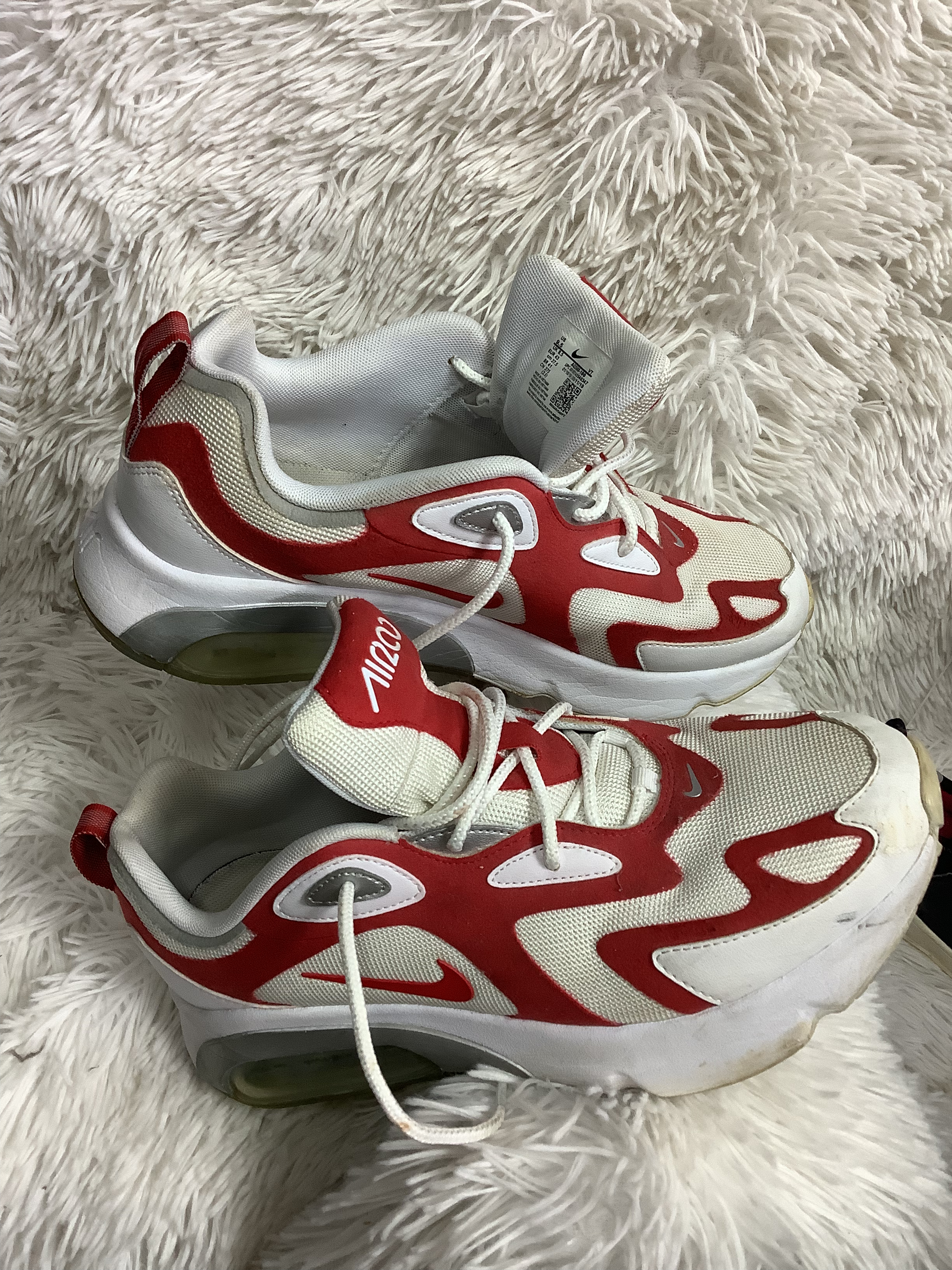 Nike shoe image 0