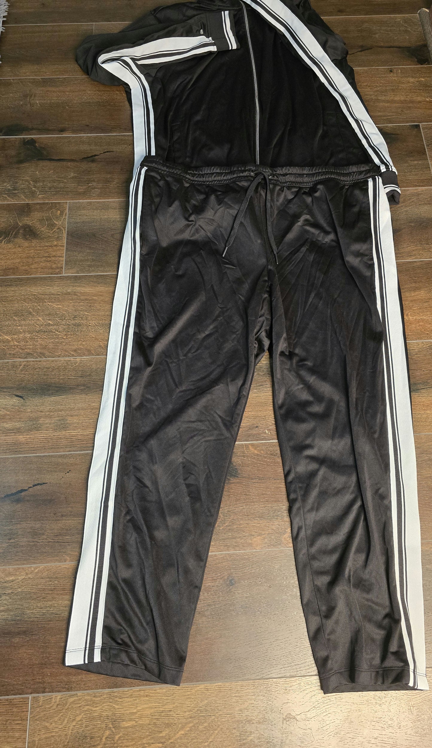 Athletic works  jogger set  3XL image 8
