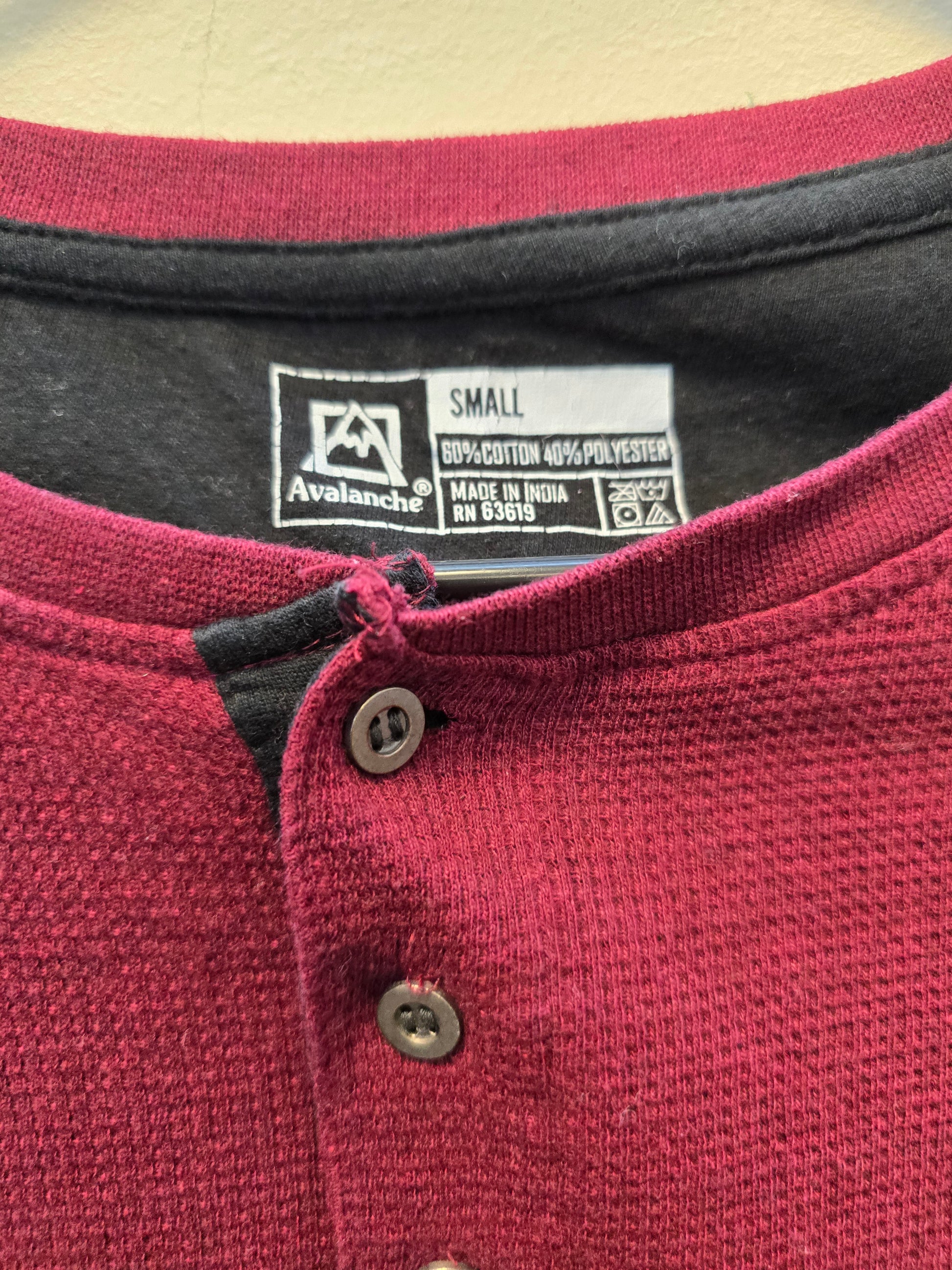 Boy sweater shirt size small image 4