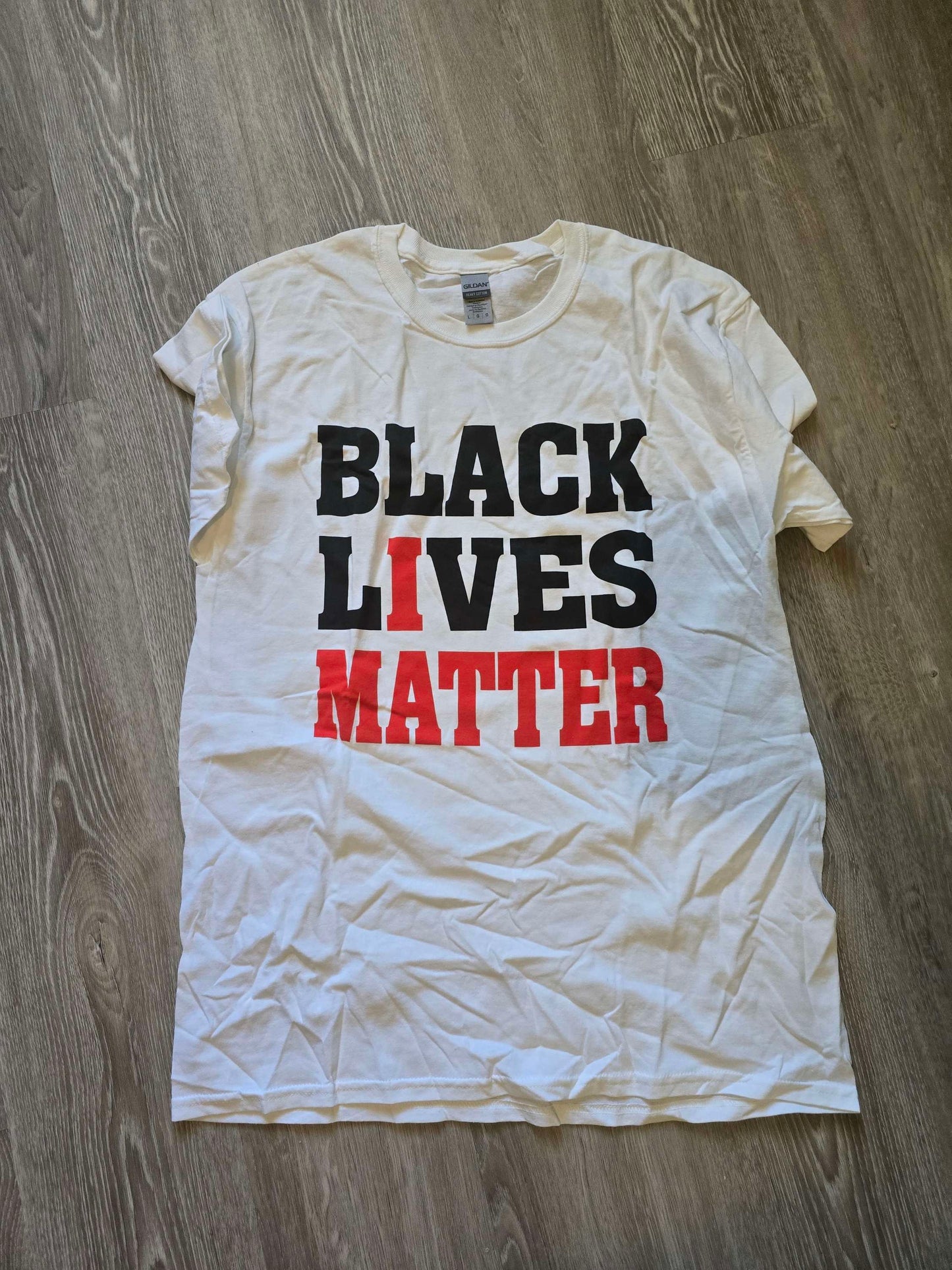 Black lives matter t-shirt size L image 5