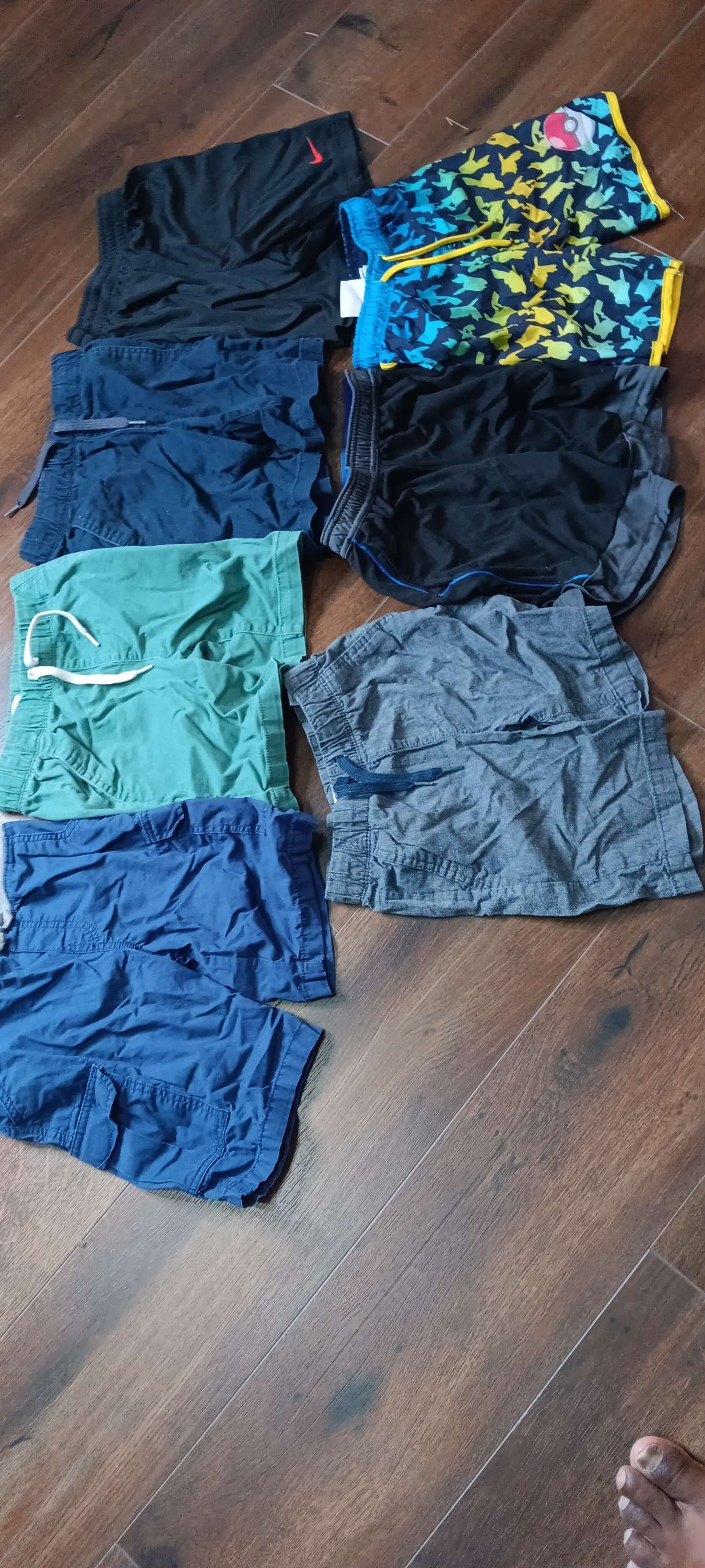 set of Boys shorts size (m) image 0