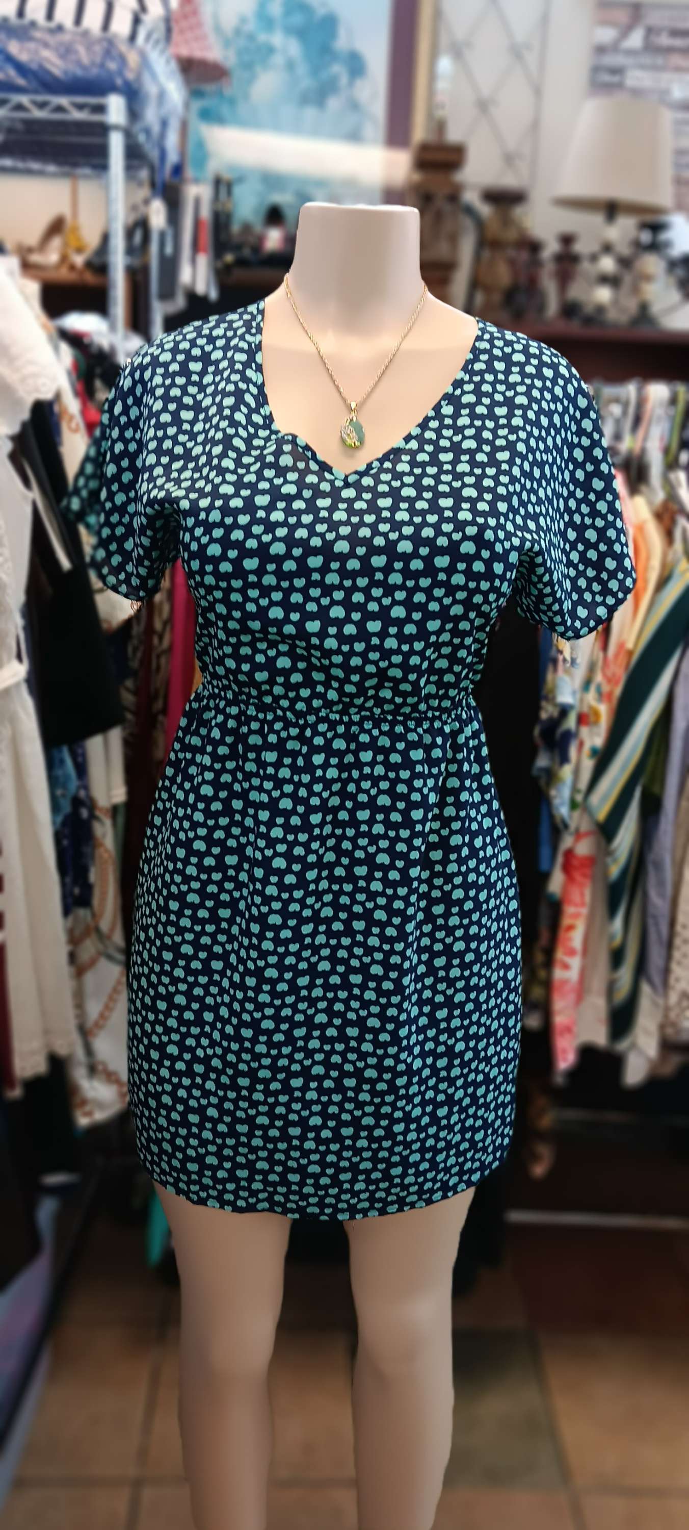 simple dress medium image 0
