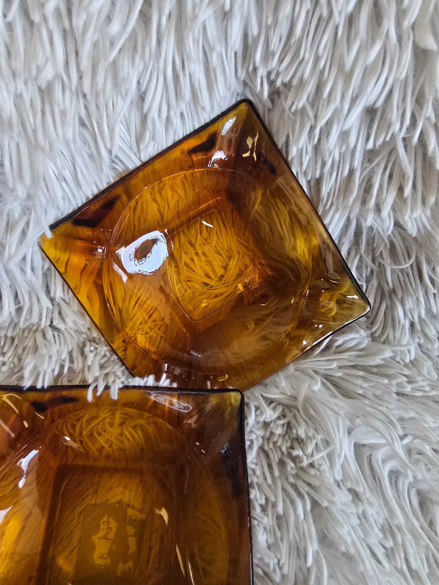 Vintage amber glass ash tray image 2