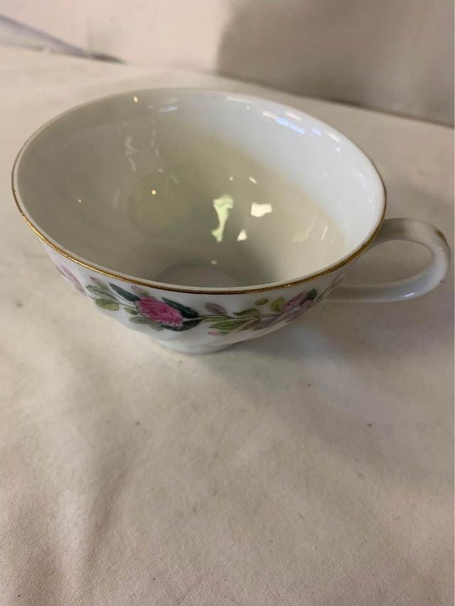 Creative Fine China Tea Set image 3