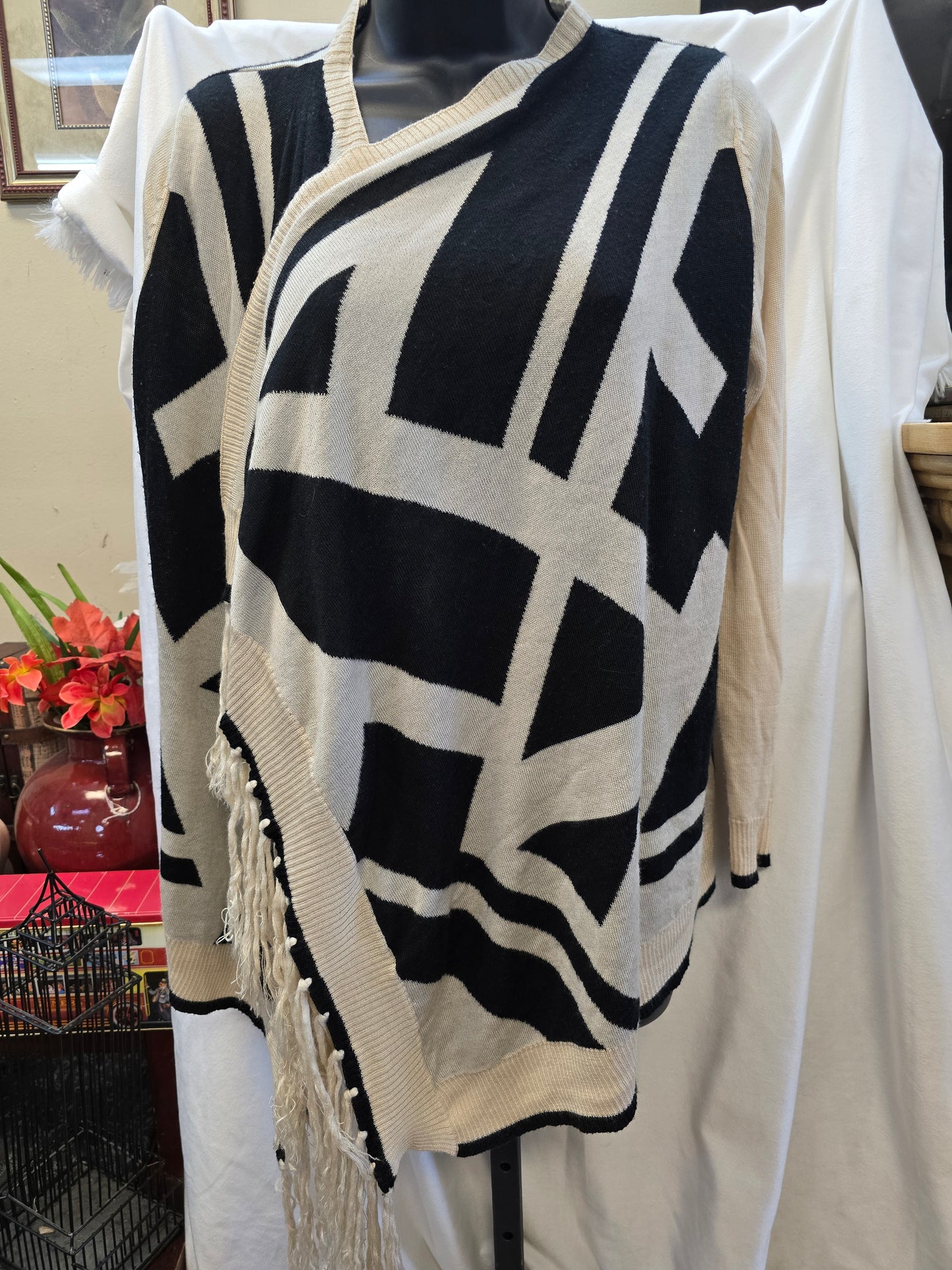 Sweater medium image 1