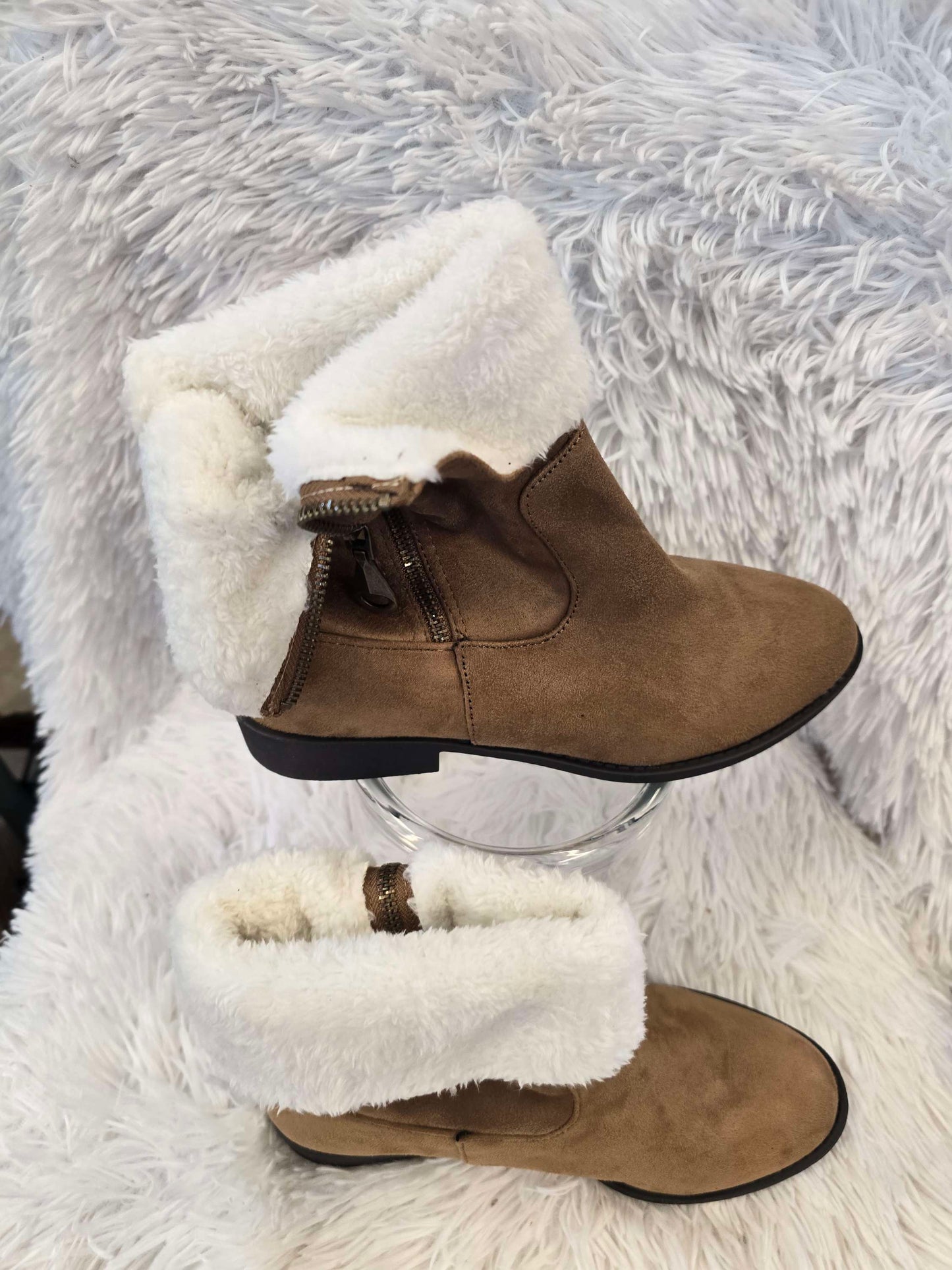 Girls boots  size 7 image 2