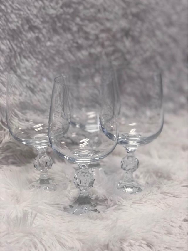 Set of 4 Claudia Bohemian crystal wine glass image 2