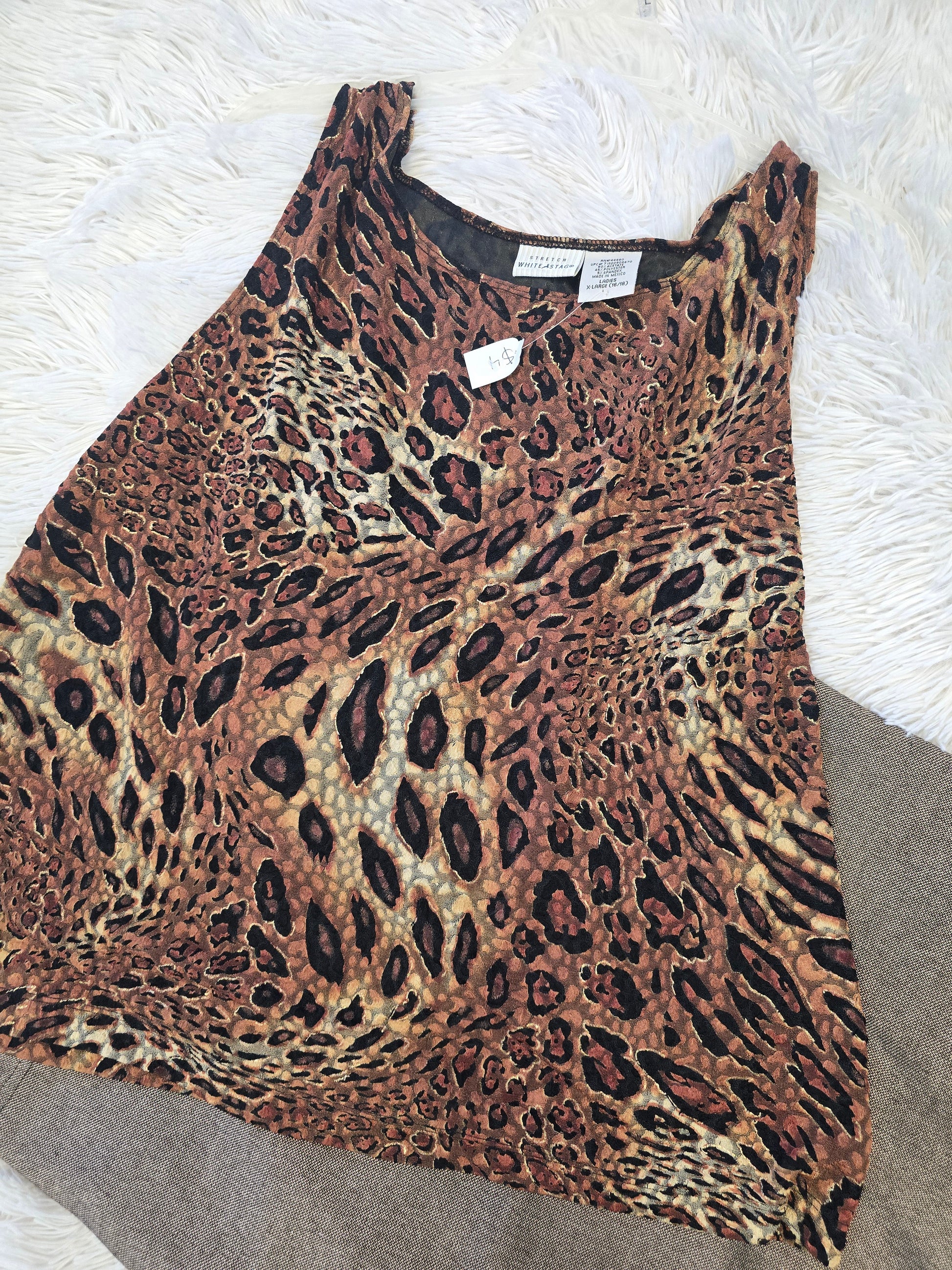 Leopard print blouse XL image 2