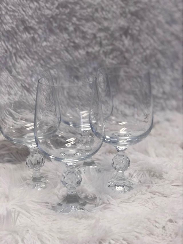 Set of 4 Claudia Bohemian crystal wine glass image 0