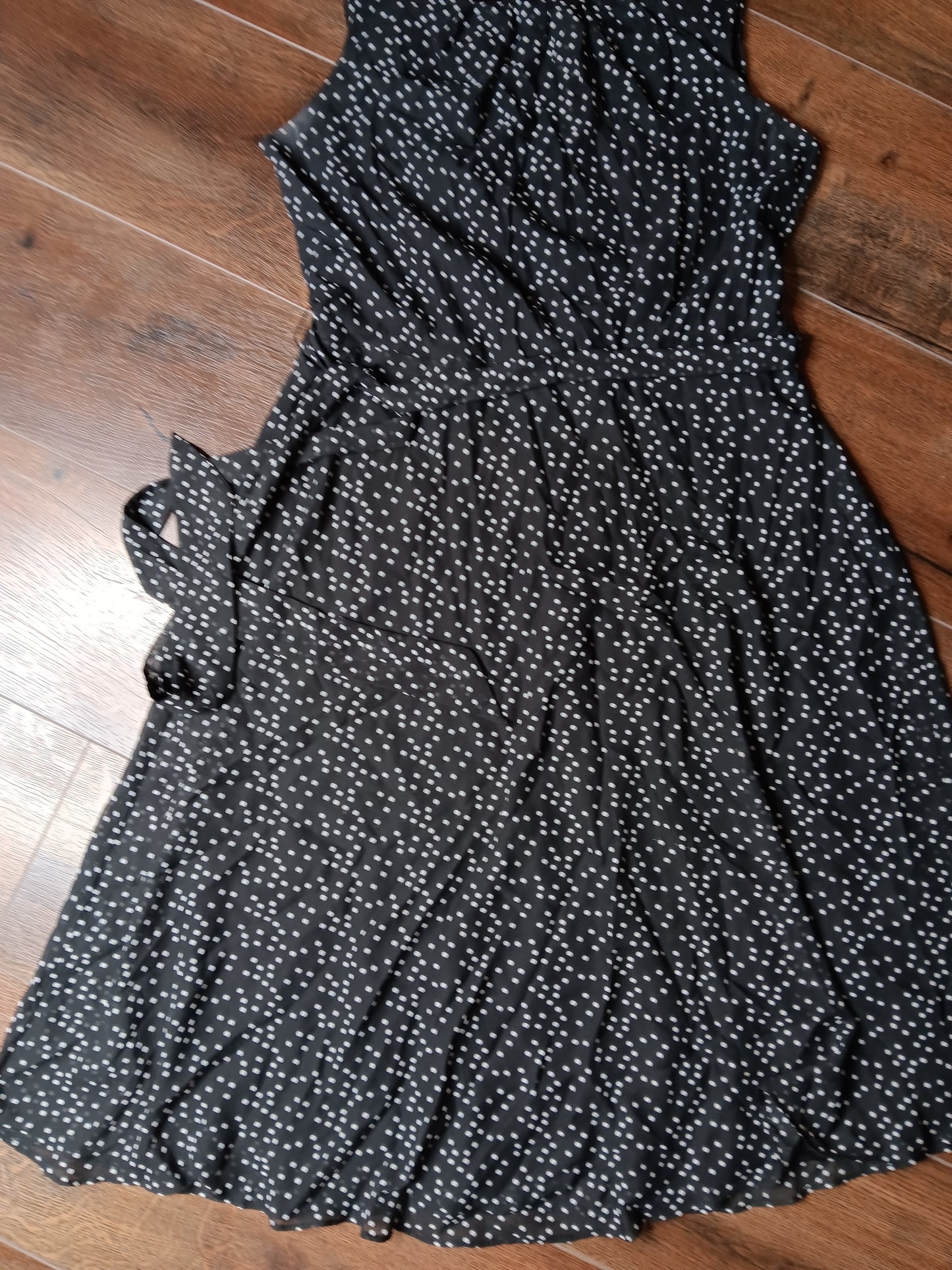 1 piece Polkadot Black dress size Large image 1