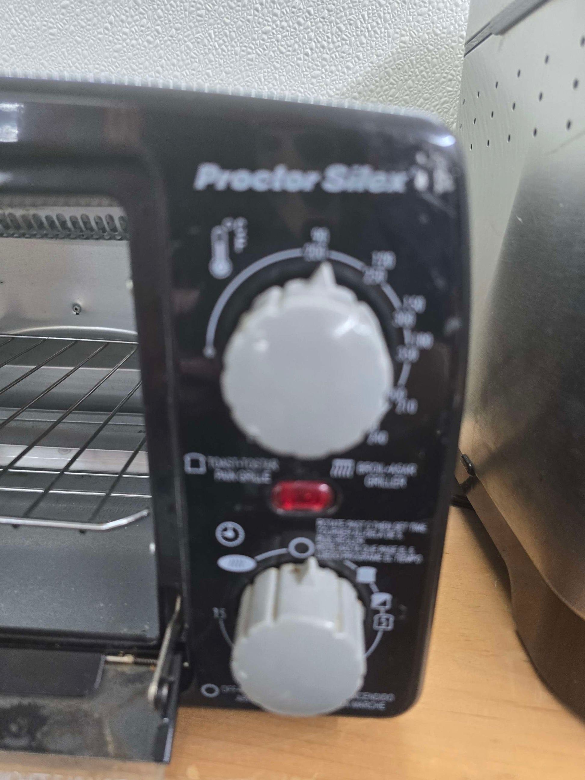 Toaster oven image 4