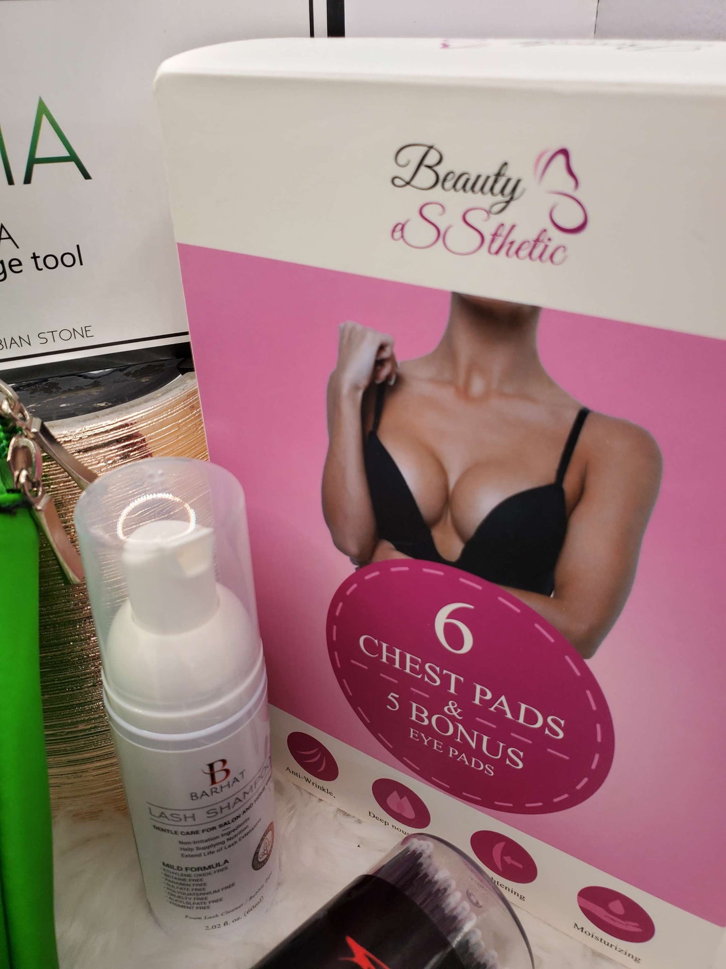 Beauty gift set image 2