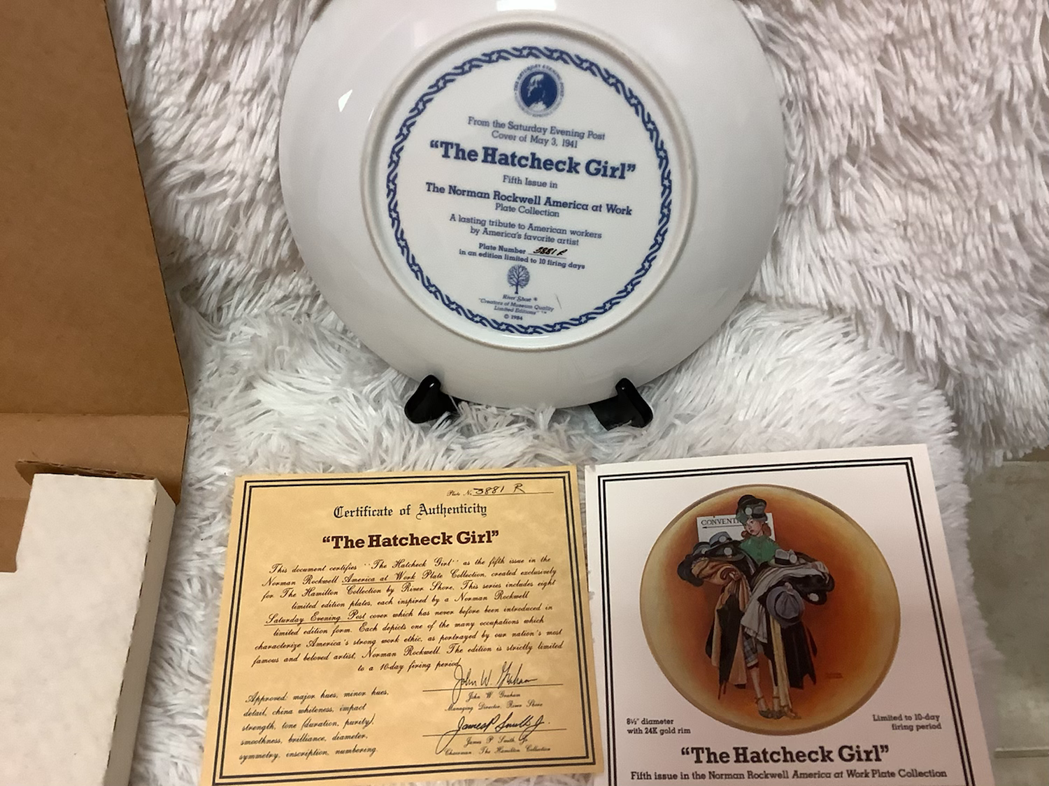 Norman Rockwell “the hatcheck girl” plate image 2