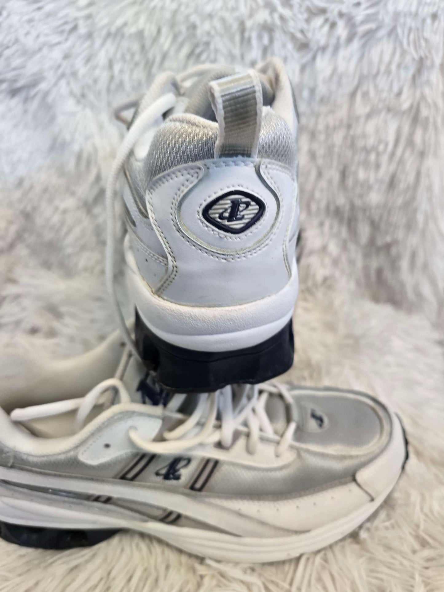 Logo Athletic men tennis shoe size 10 image 6