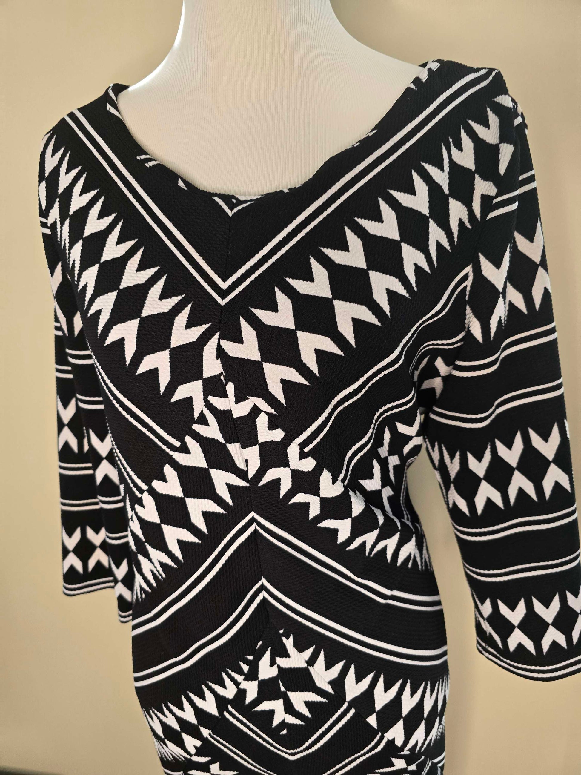 Signature by Robbie Bee dress size XL image 0