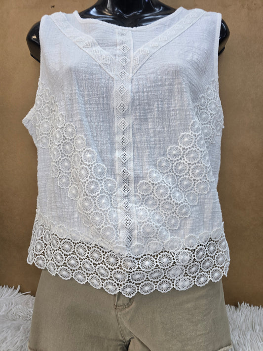 White summer blouse size L image 0