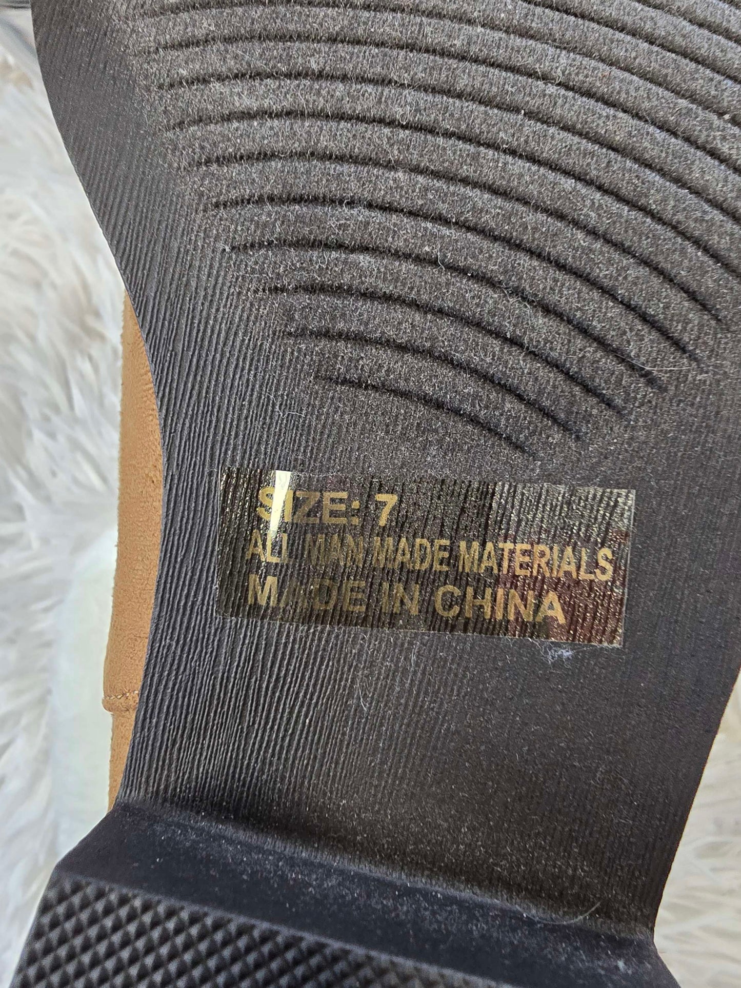 Girls boots  size 7 image 4