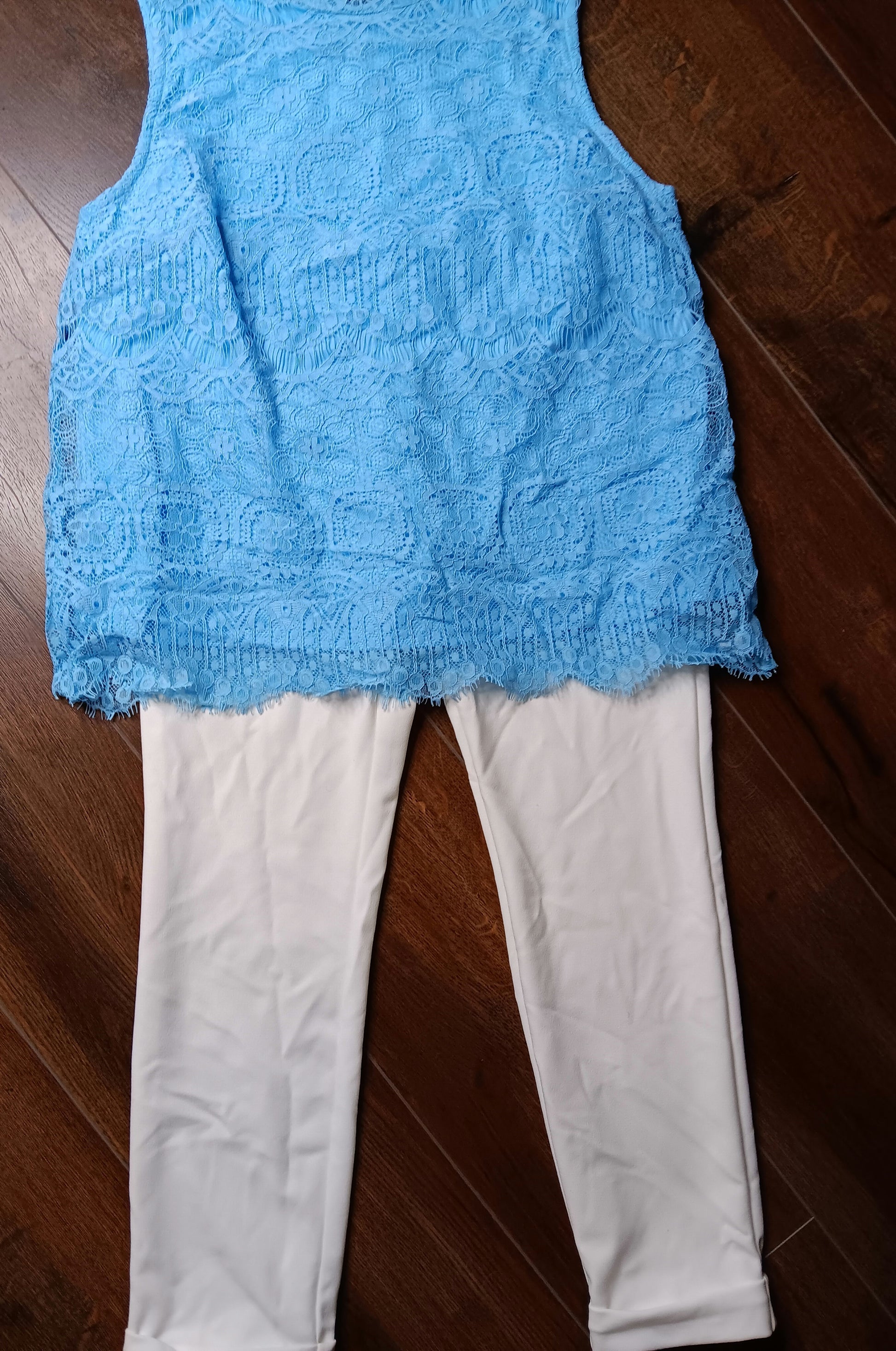 Powder blue blouse size Large image 1