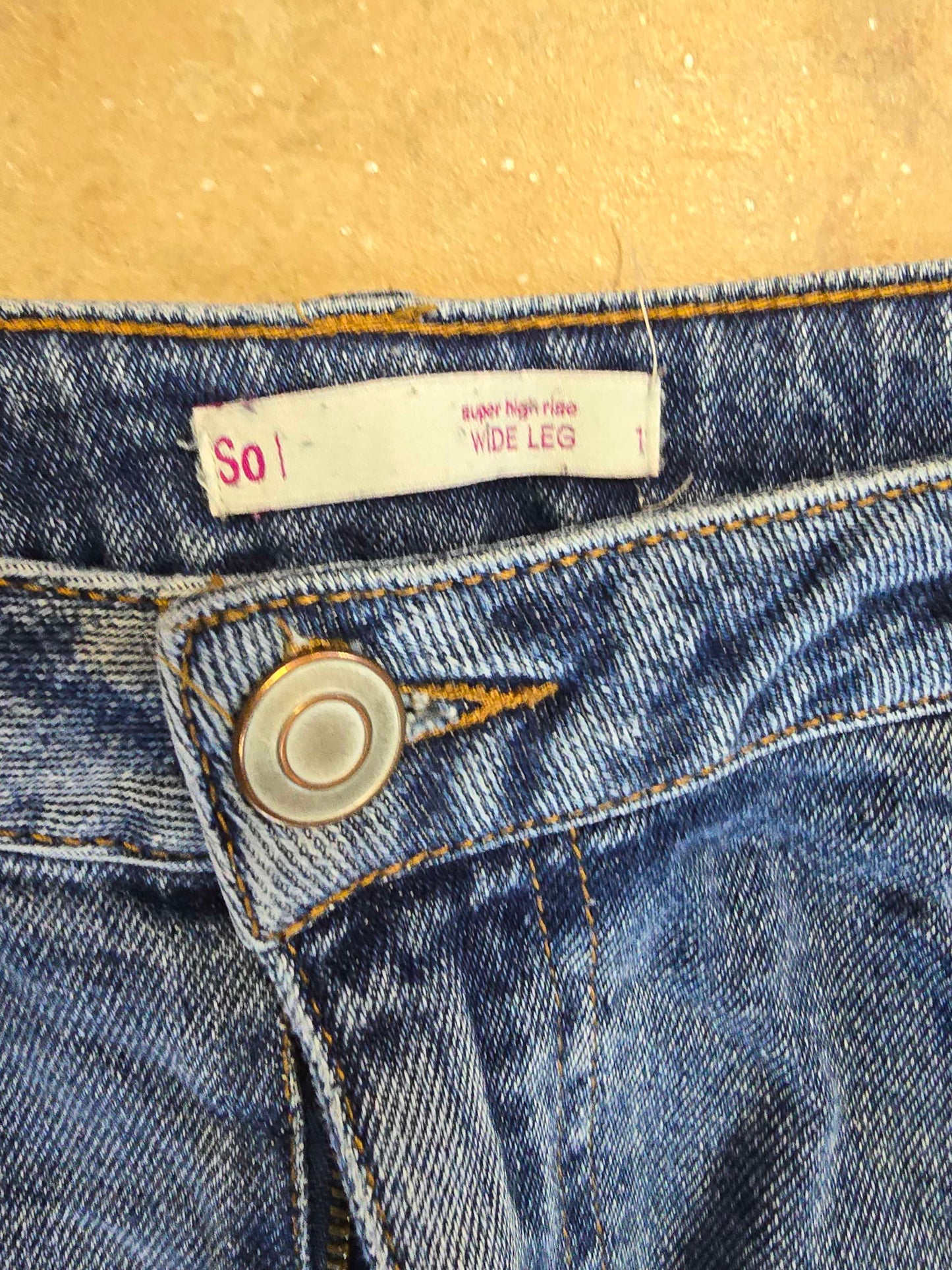 So wide leg high waist jeans size 15 image 5