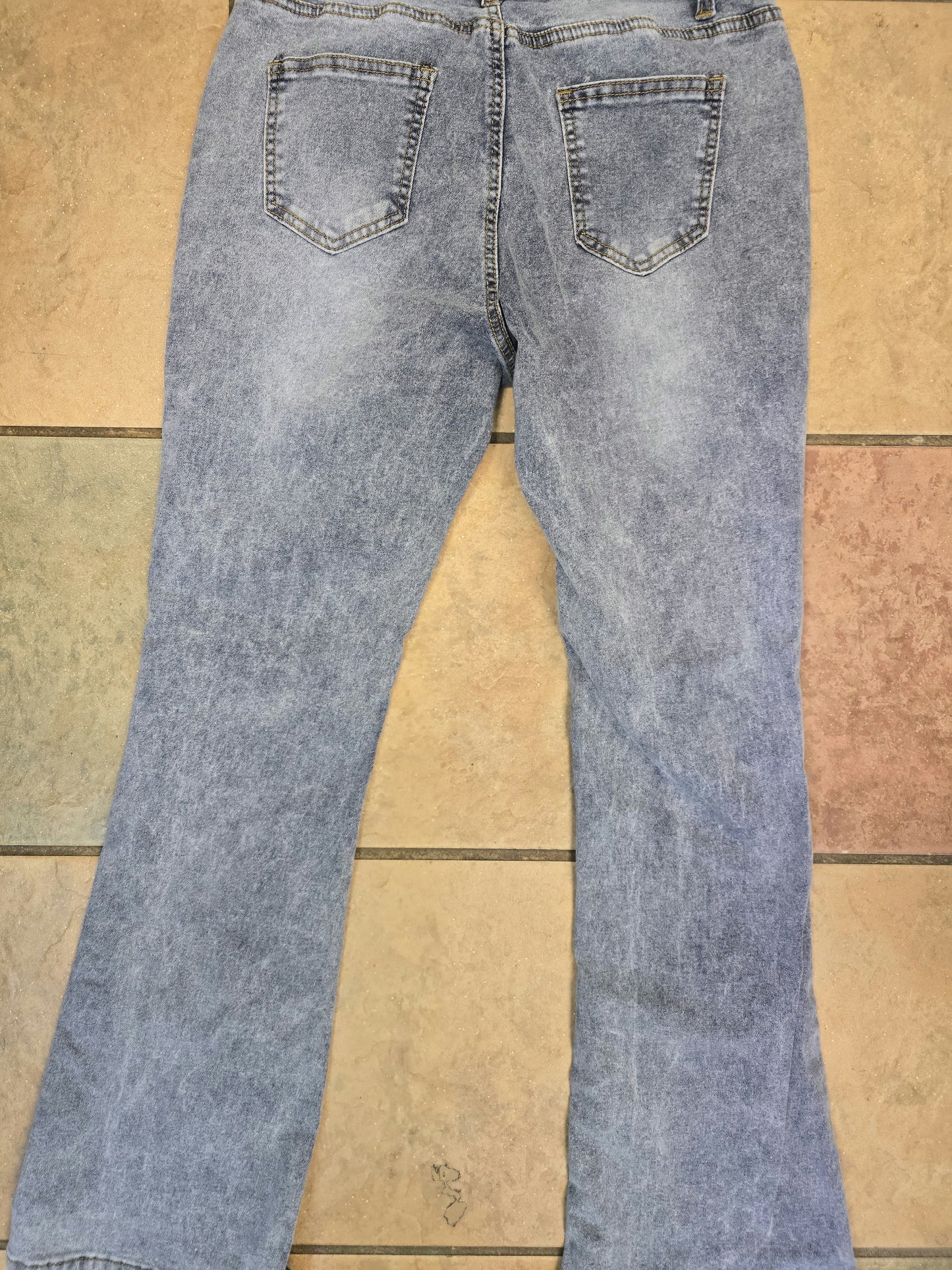 Shein girl jeans size L image 4