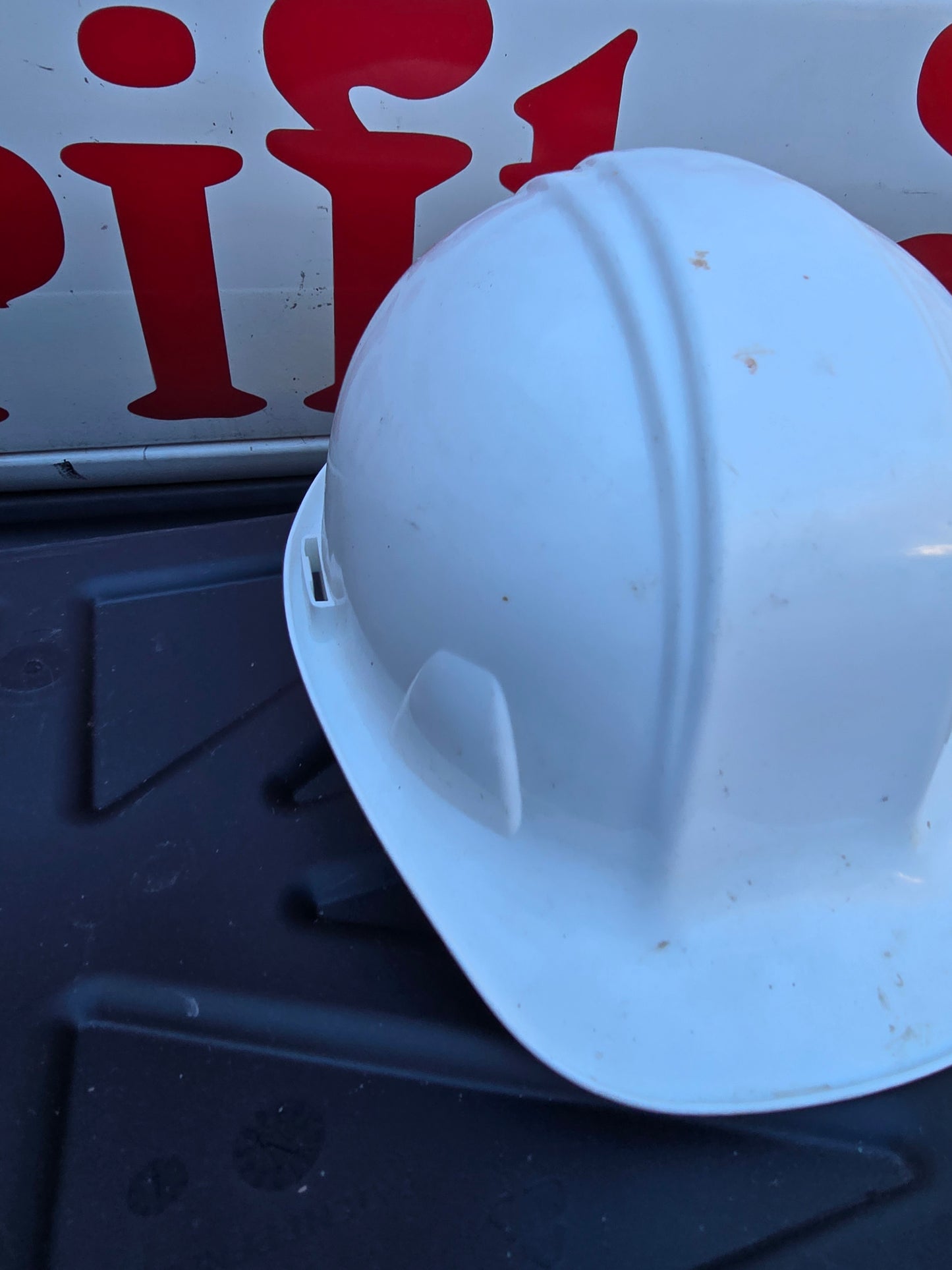 Construction hard hat image 2