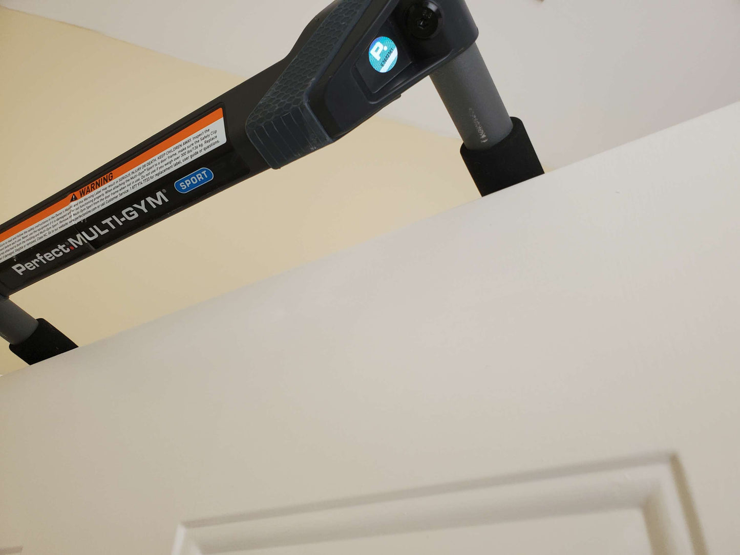 Pull up bar image 3