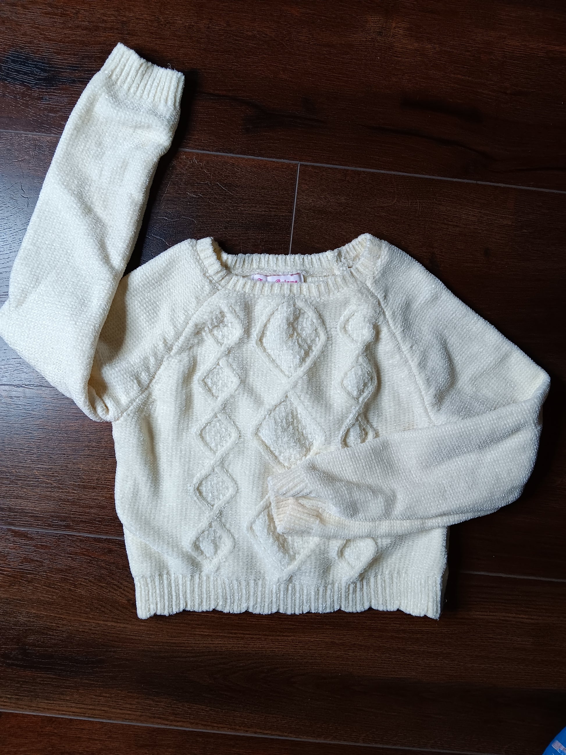 off white Girl long-sleeved sweater size 7/8 image 0