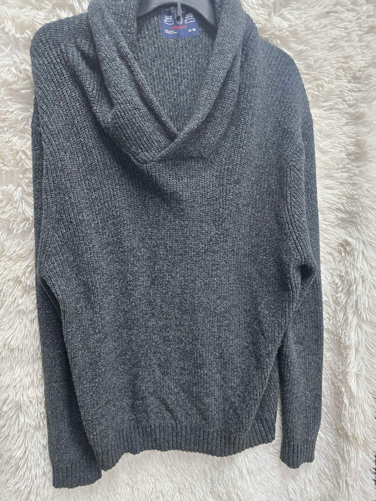 America Eagle athletic fit men sweater XL image 3