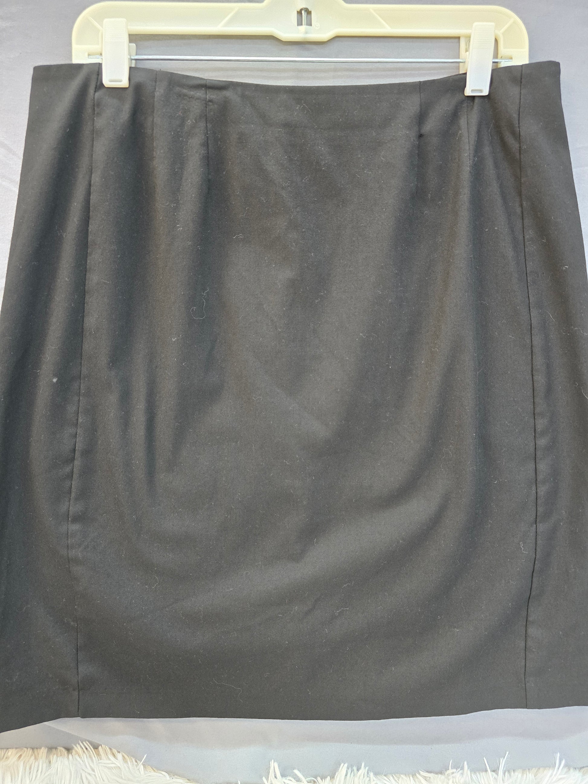New York and company black knee length skirt Size 12 image 0