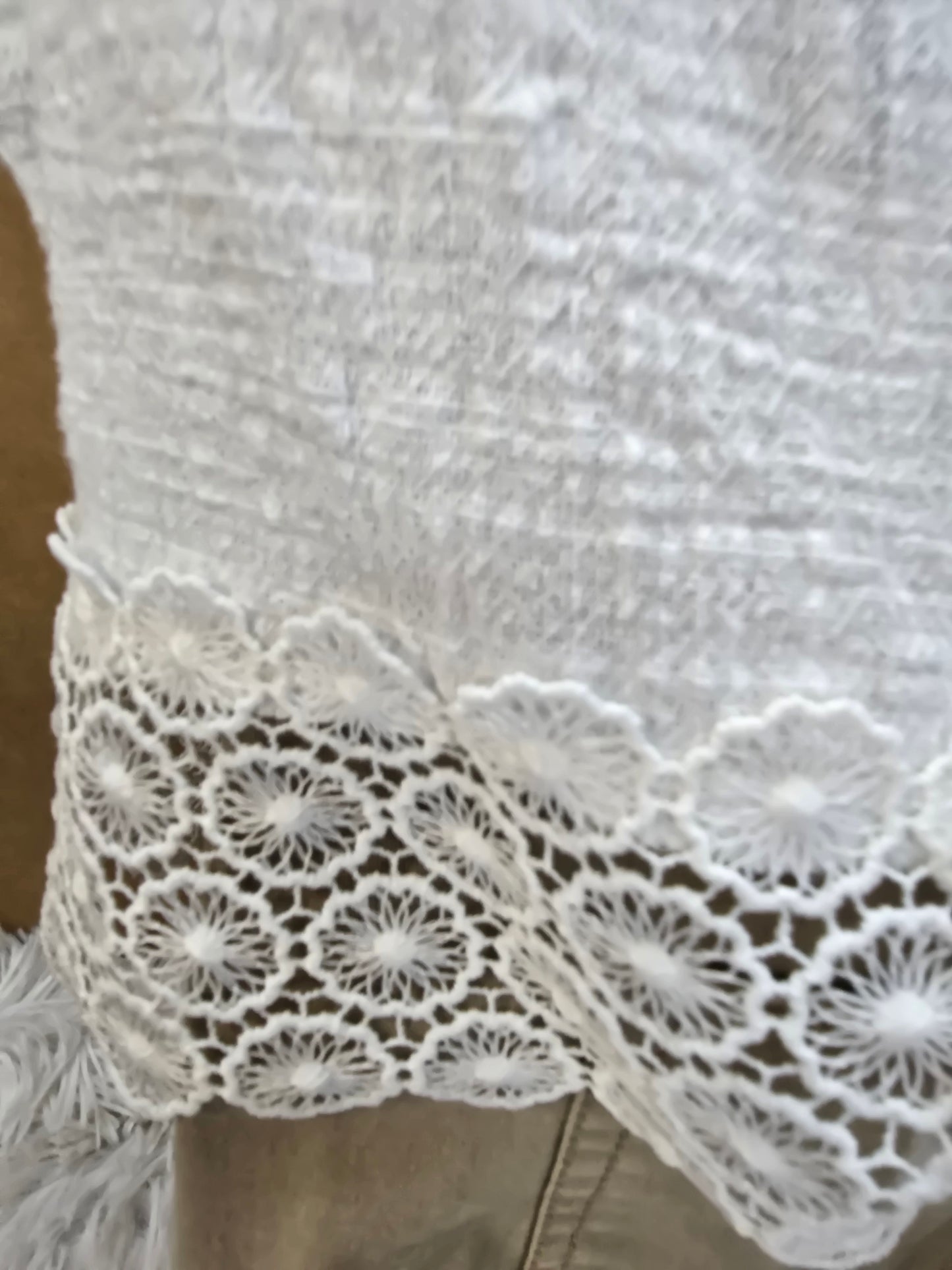 White summer blouse size L image 3
