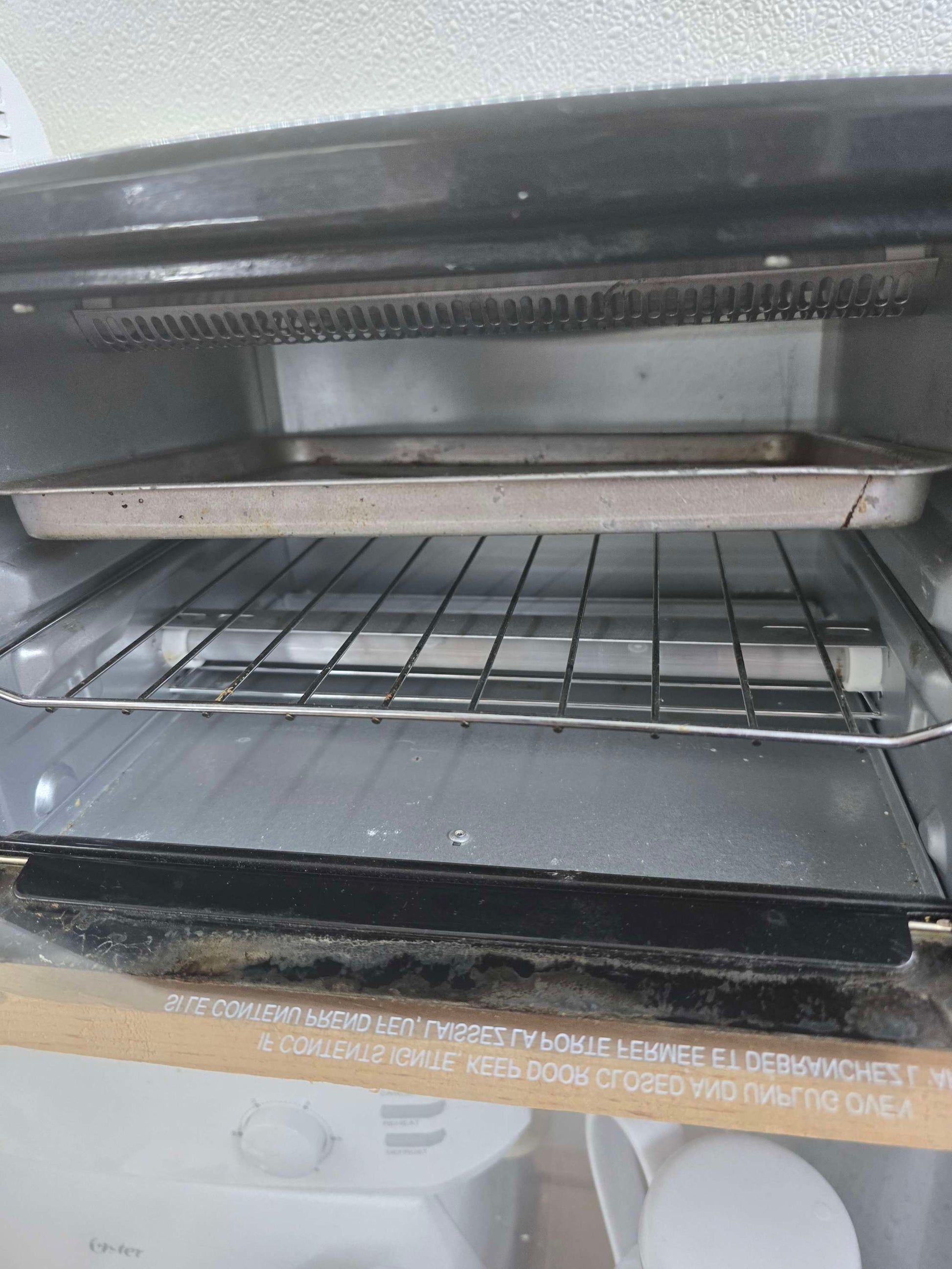 Toaster oven image 2
