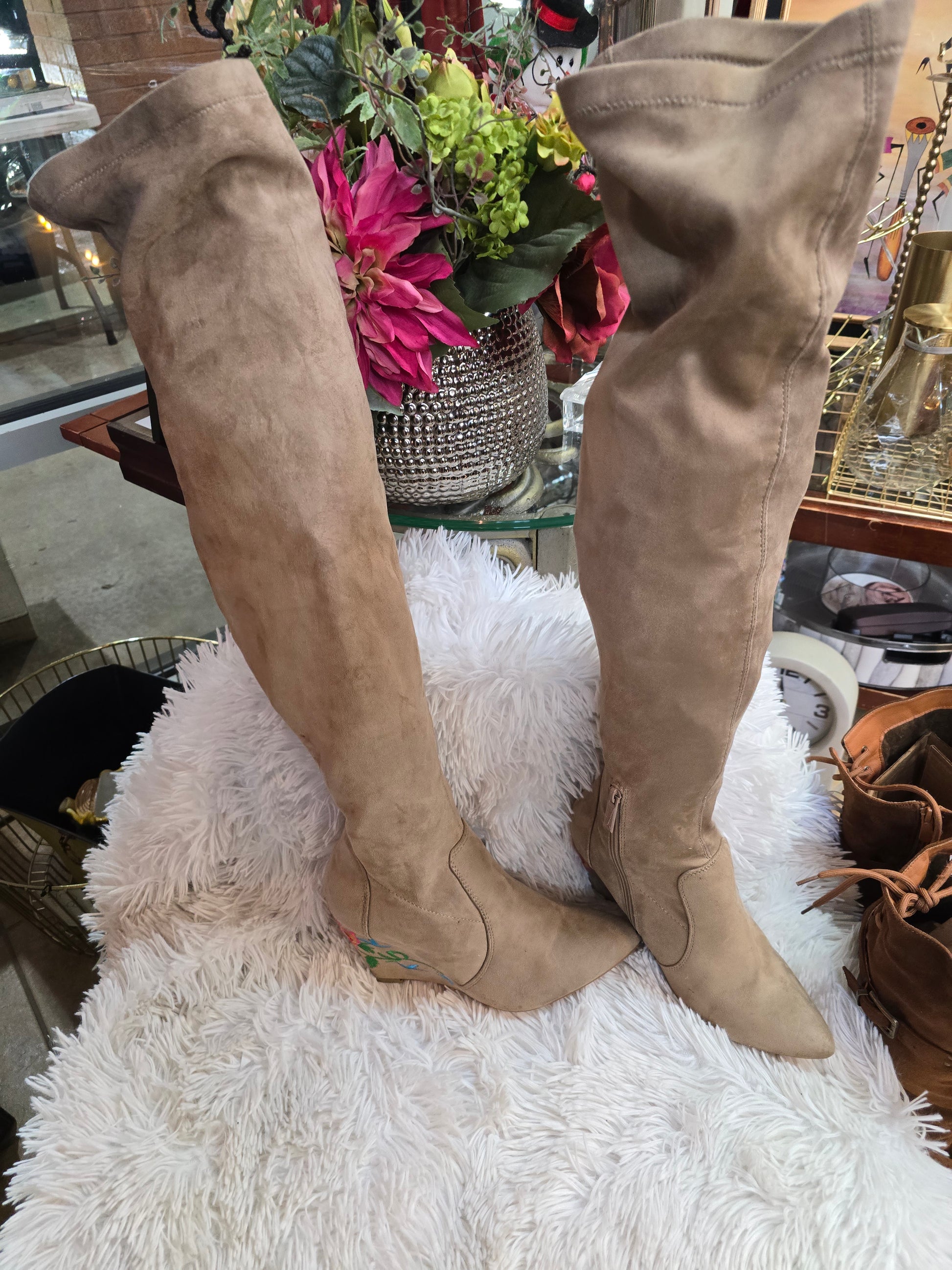 Knee high boots size 8.5 image 1
