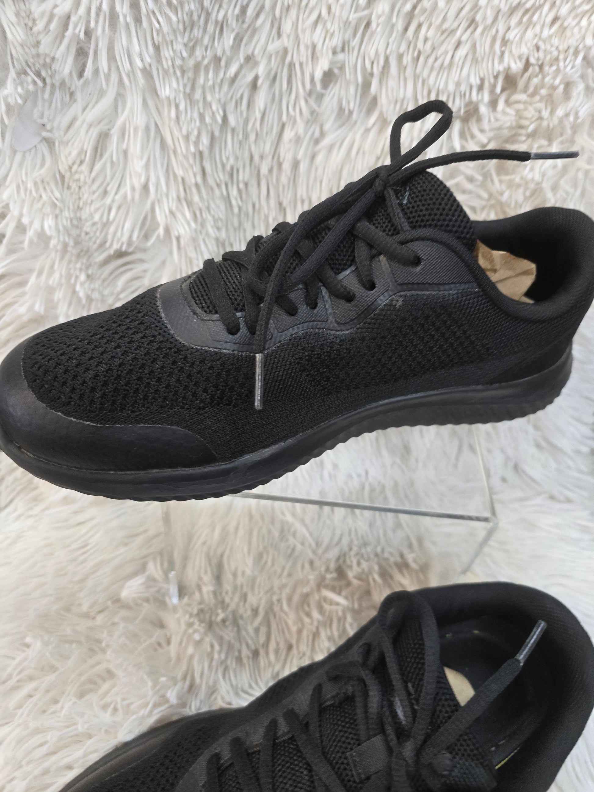 Tredsafe black nonslip shoe MEN SIZE 9 image 2