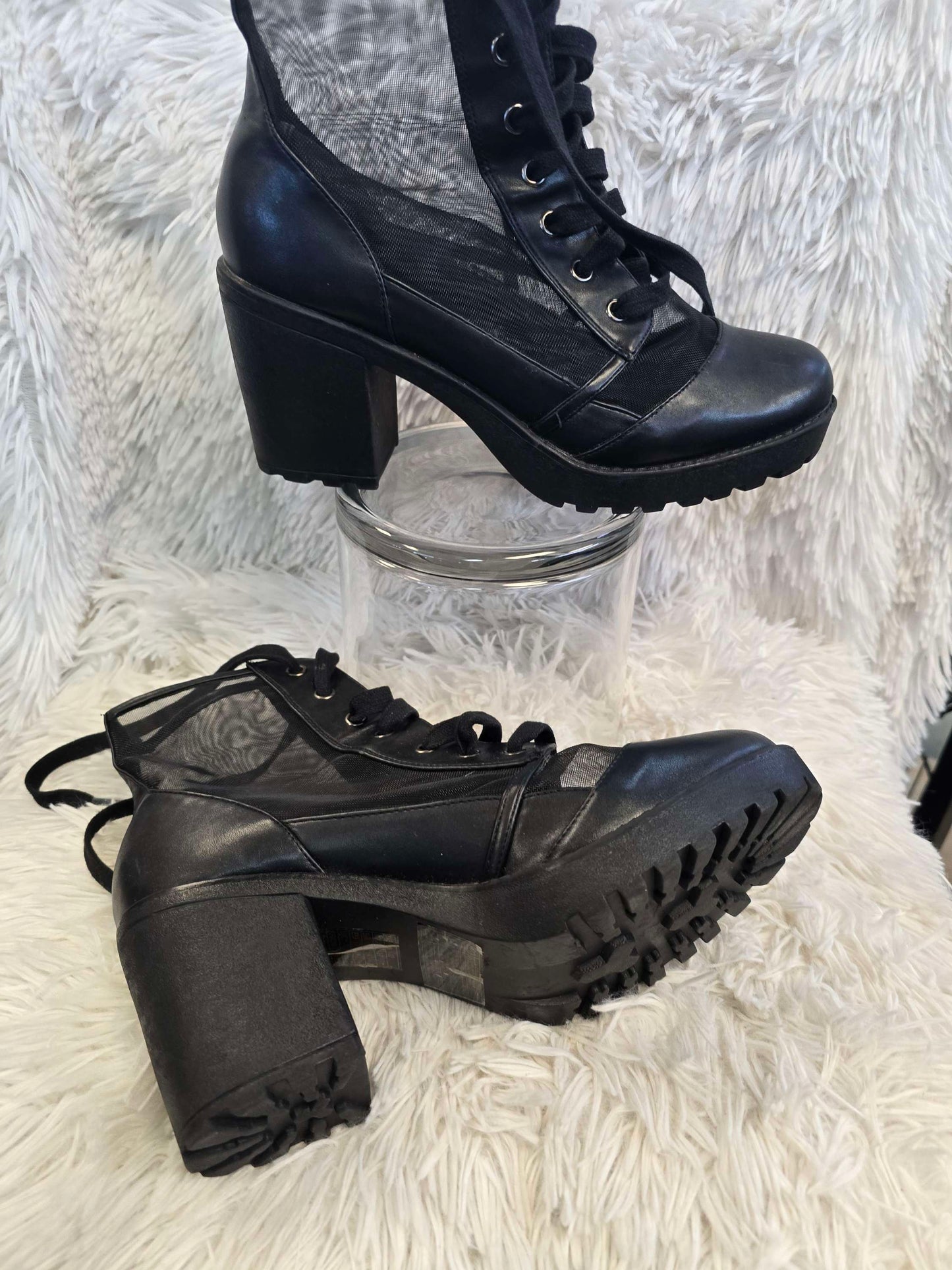 women Combat boots size 10 image 0