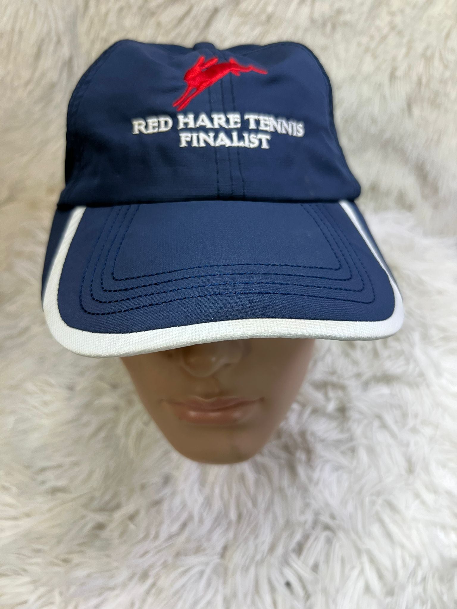 Red Hare Tennis Hat image 0