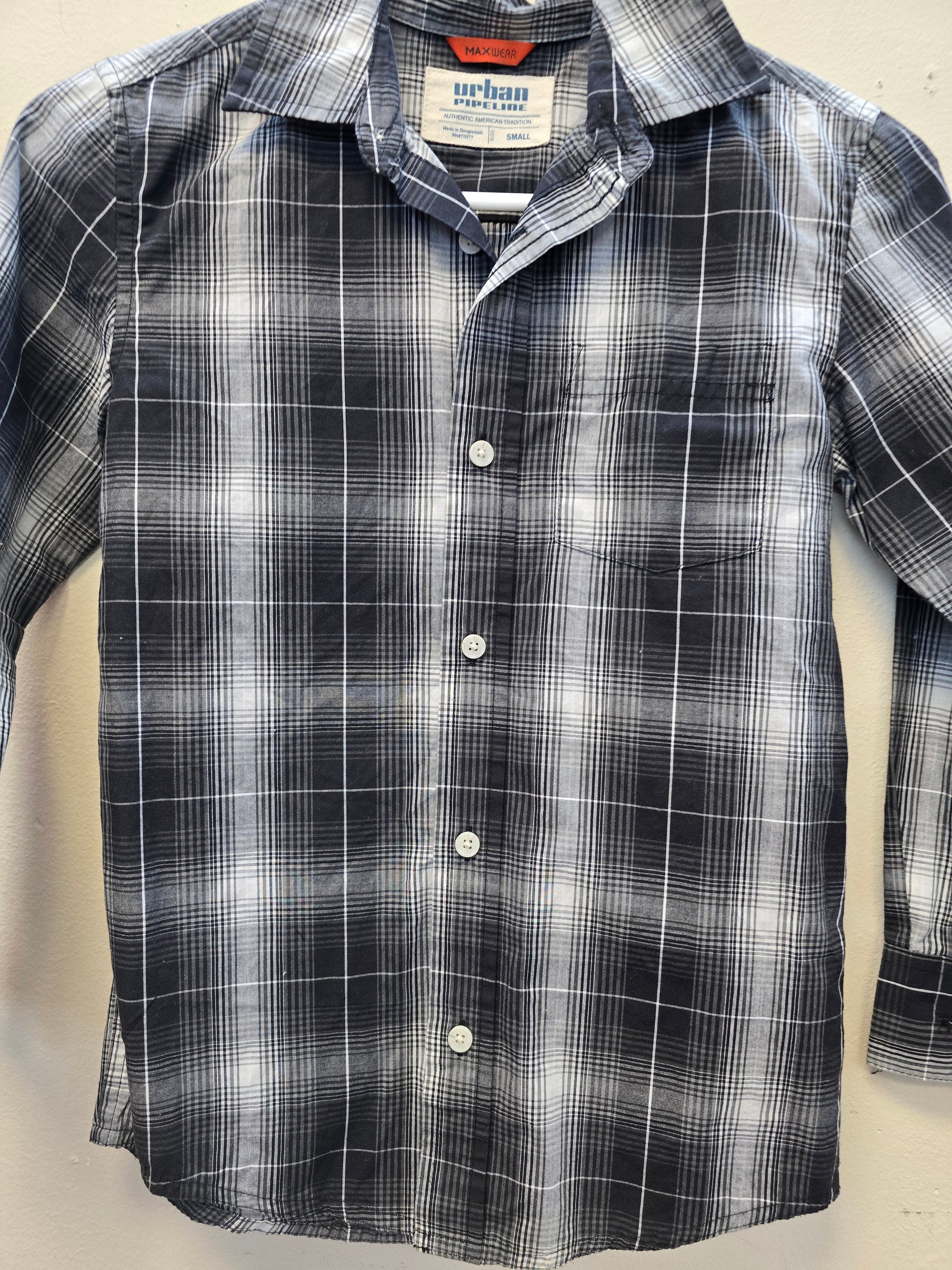 Boy shirt small image 2