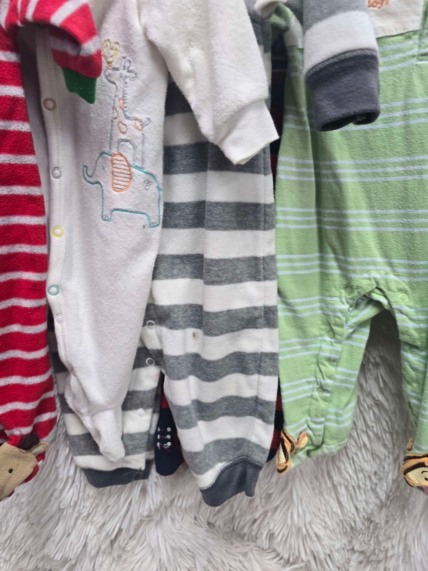 Set of 4 boys onsies 3-6months image 1
