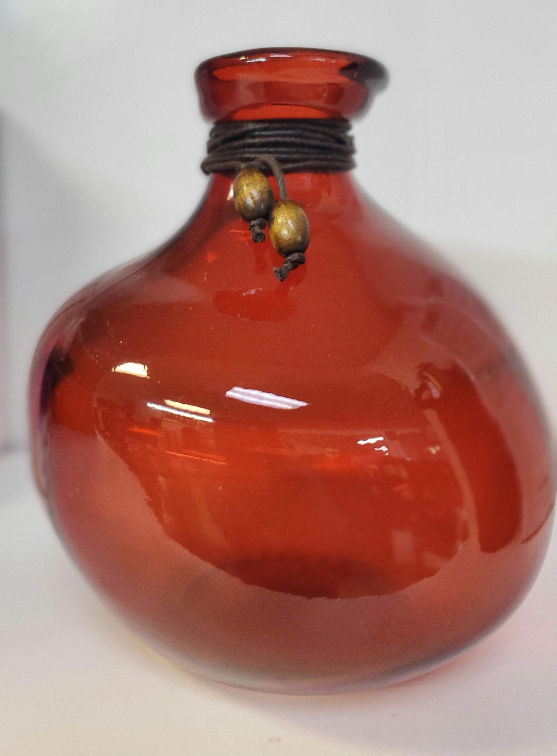 Red hand spun glass decorative vase 7in tall image 4