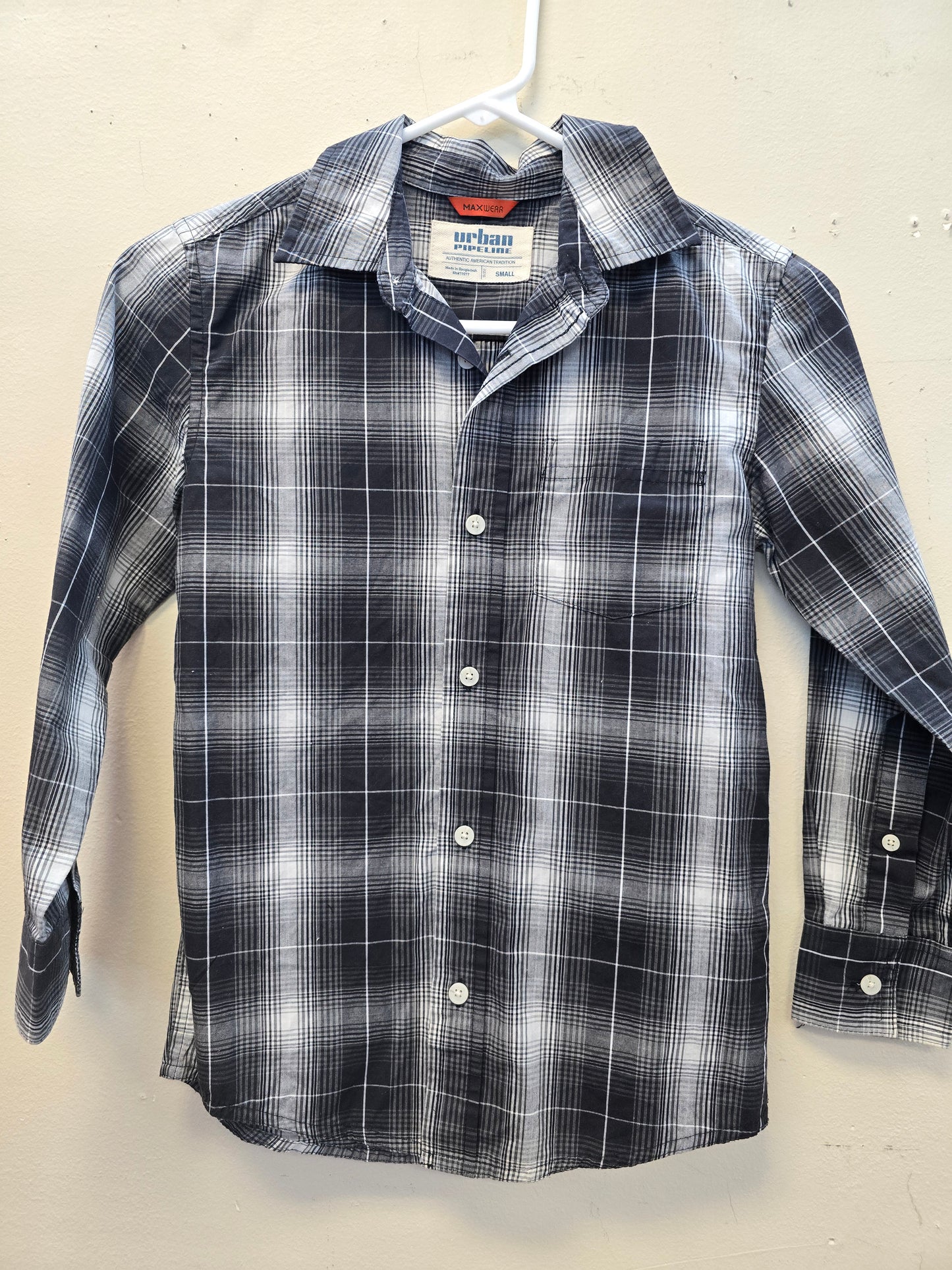 Boy shirt small image 0