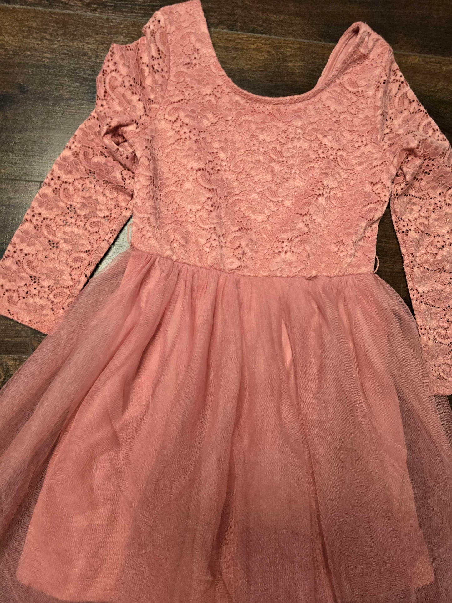 Girl dress size 8 image 2