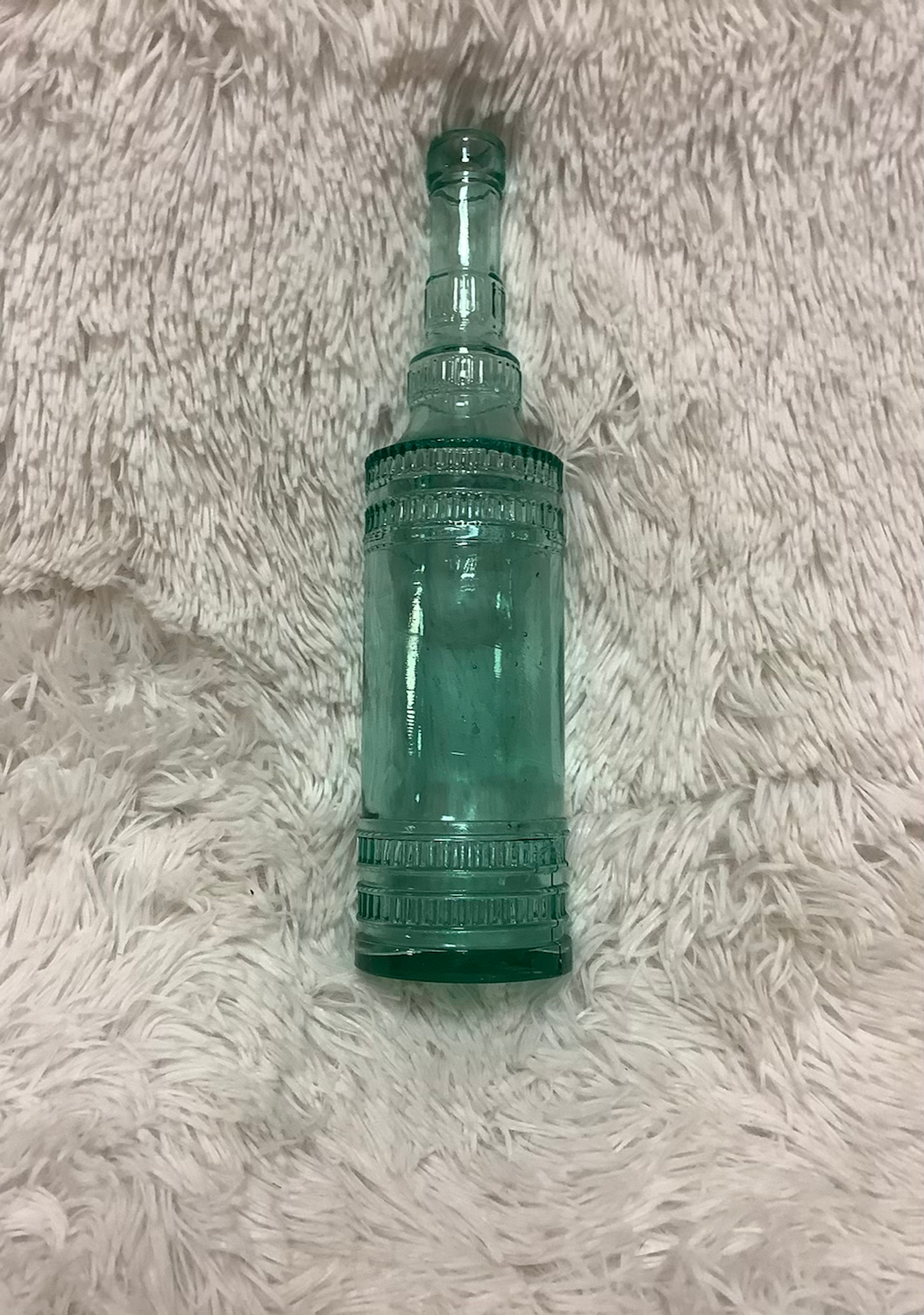 Sea foam green textured bottle image 2