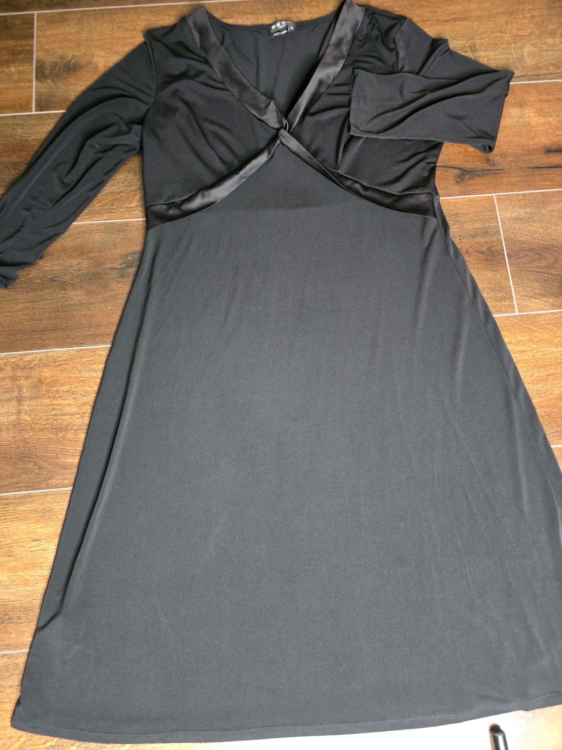 Bcbg black dress XL image 0