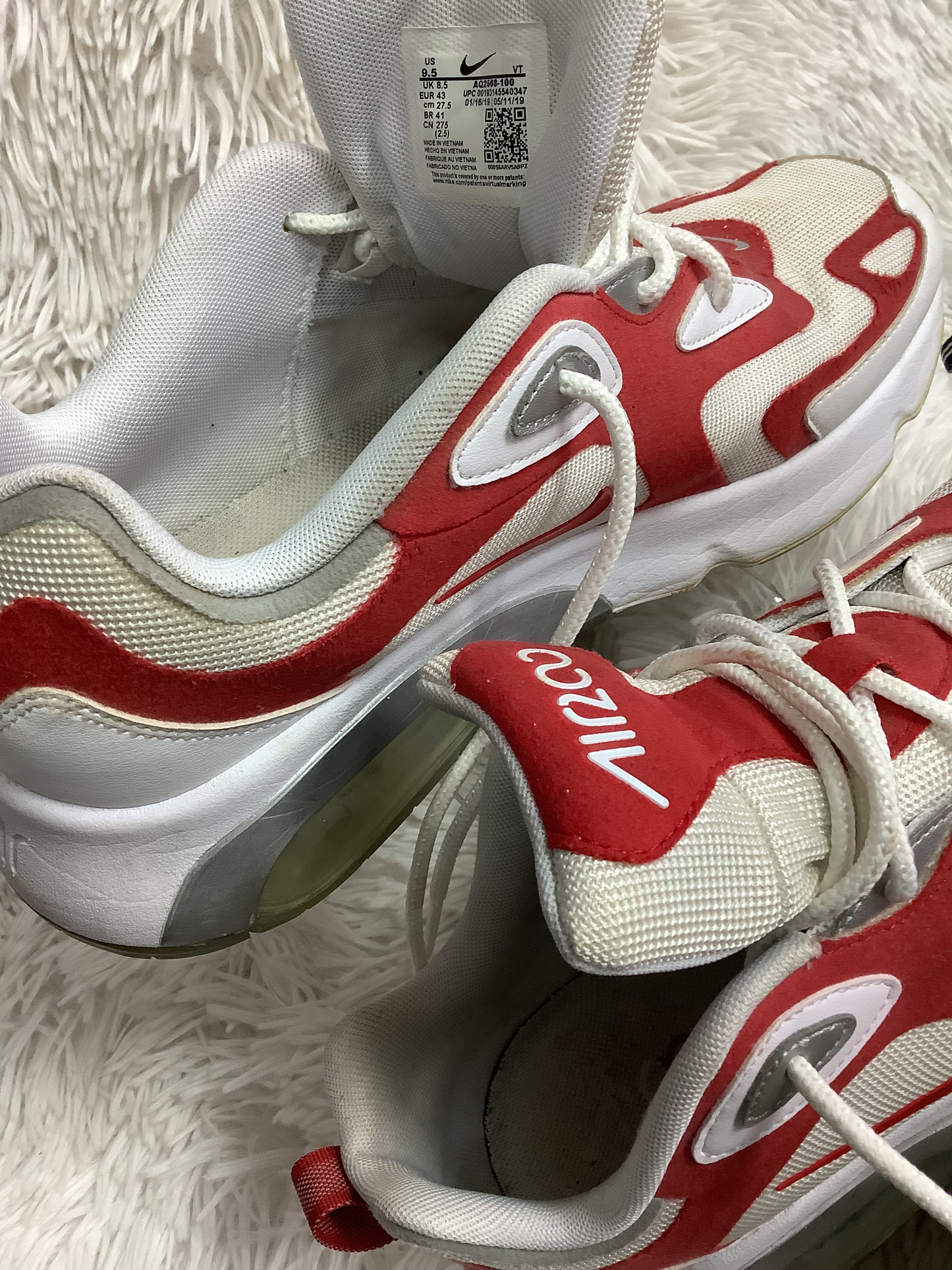 Nike shoe image 1