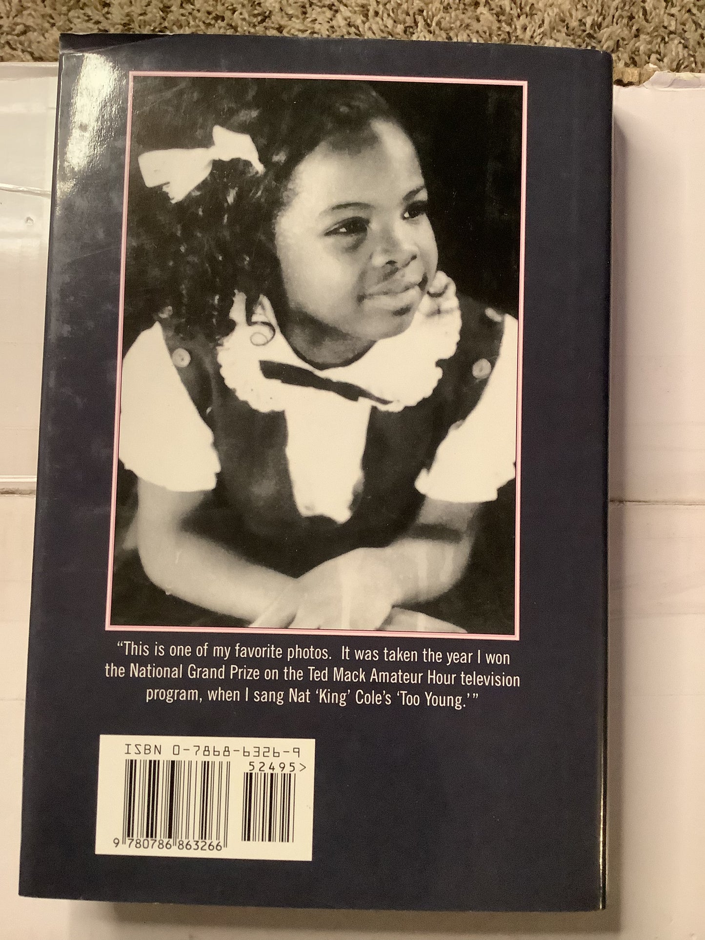 Between Each Line of Pain and Glory: My Life Story by Gladys Knight – Hardcover  image 2